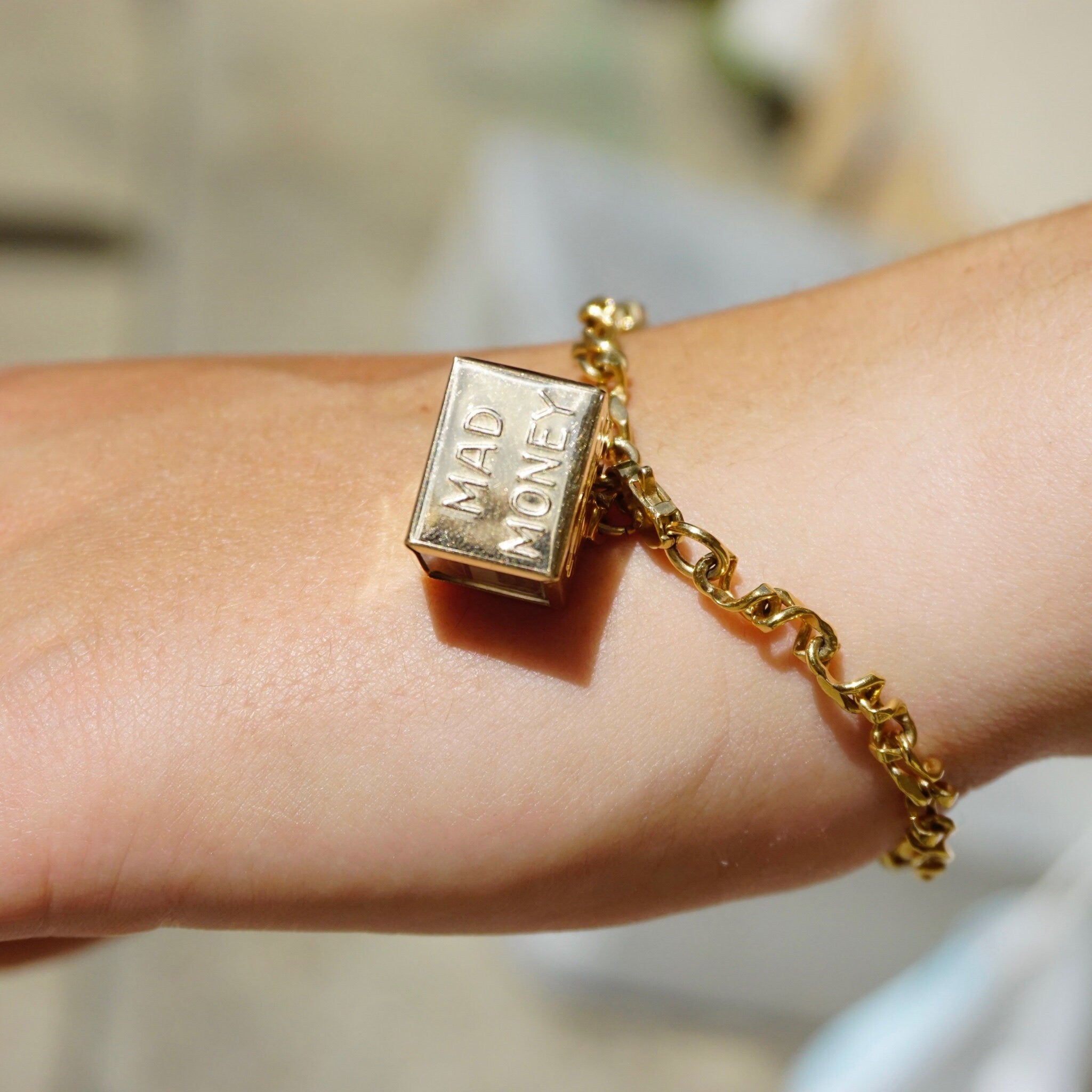 Vintage 14K Gold Mad Money Charm, Fun Mad Money Gold Charm with Real Dollar Bill, 14k Gold Mad Money and Hammer Charm/Pendant, Gold Charm