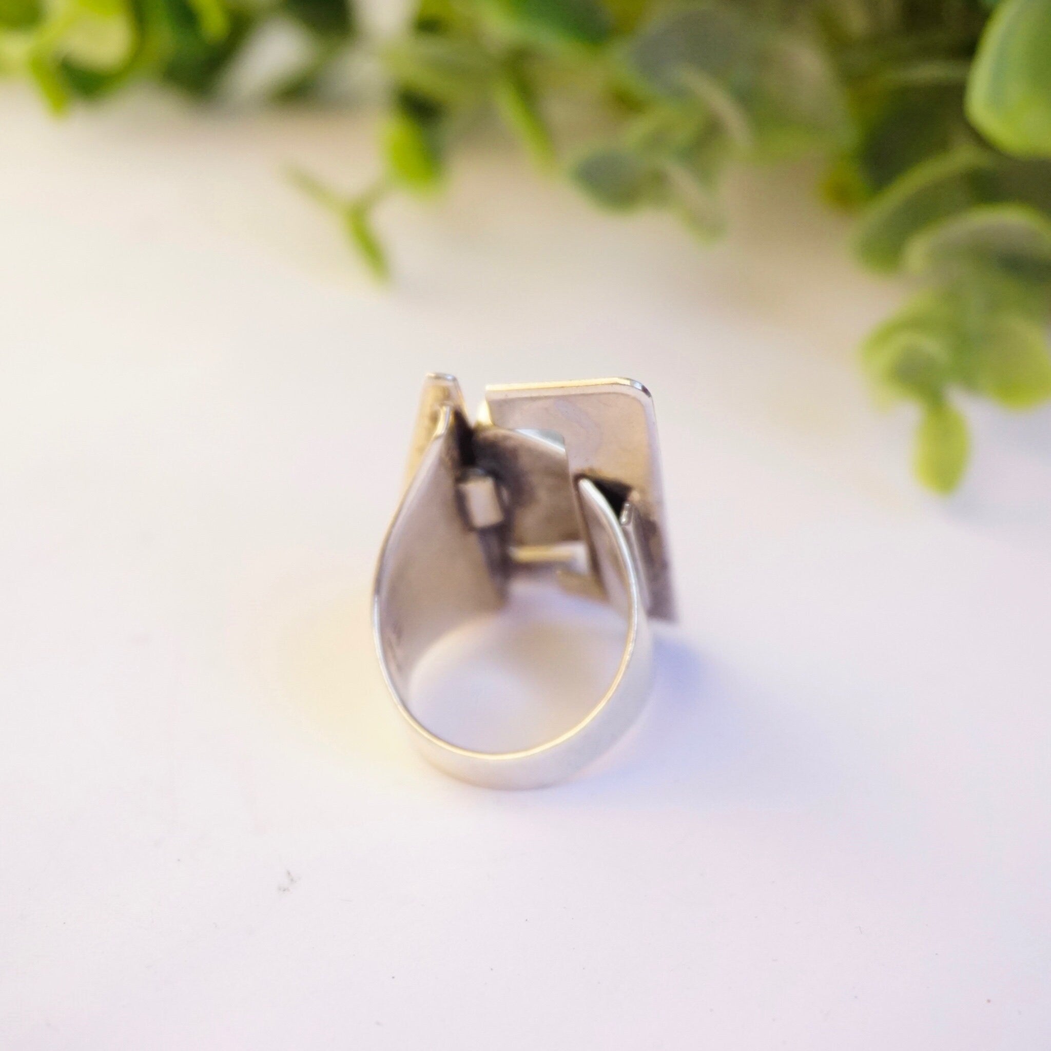 Vintage JB Sterling Coral Ring, Avant Gard Coral and Silver Ring, Large Abstract Ring With Coral Stone, 925 Jewelry