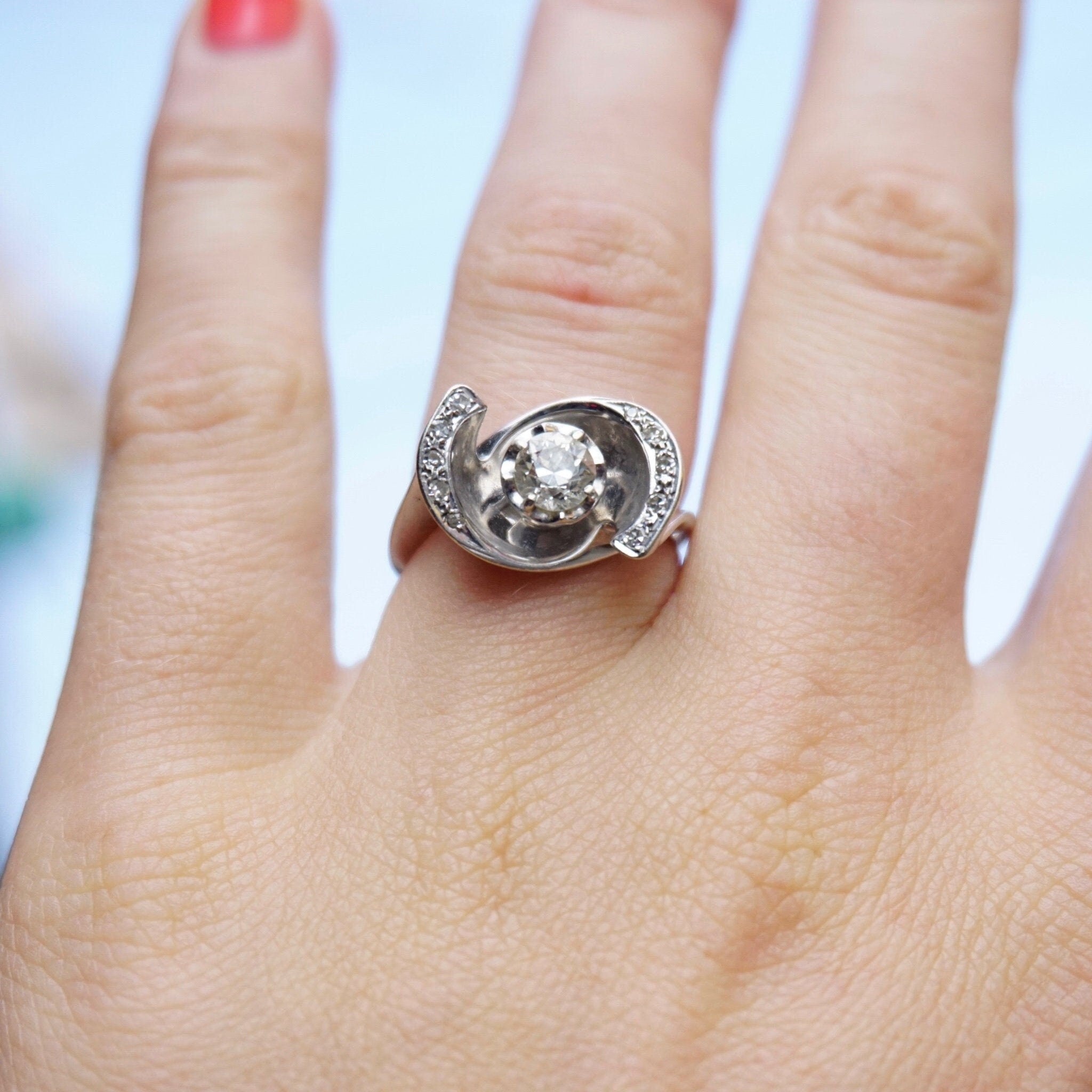 Vintage 14k White Gold Diamond Ring, Simplistic Deco Gold and Diamond Ring, White Gold Ring With Solitaire and Accent Diamonds, 14k Gold