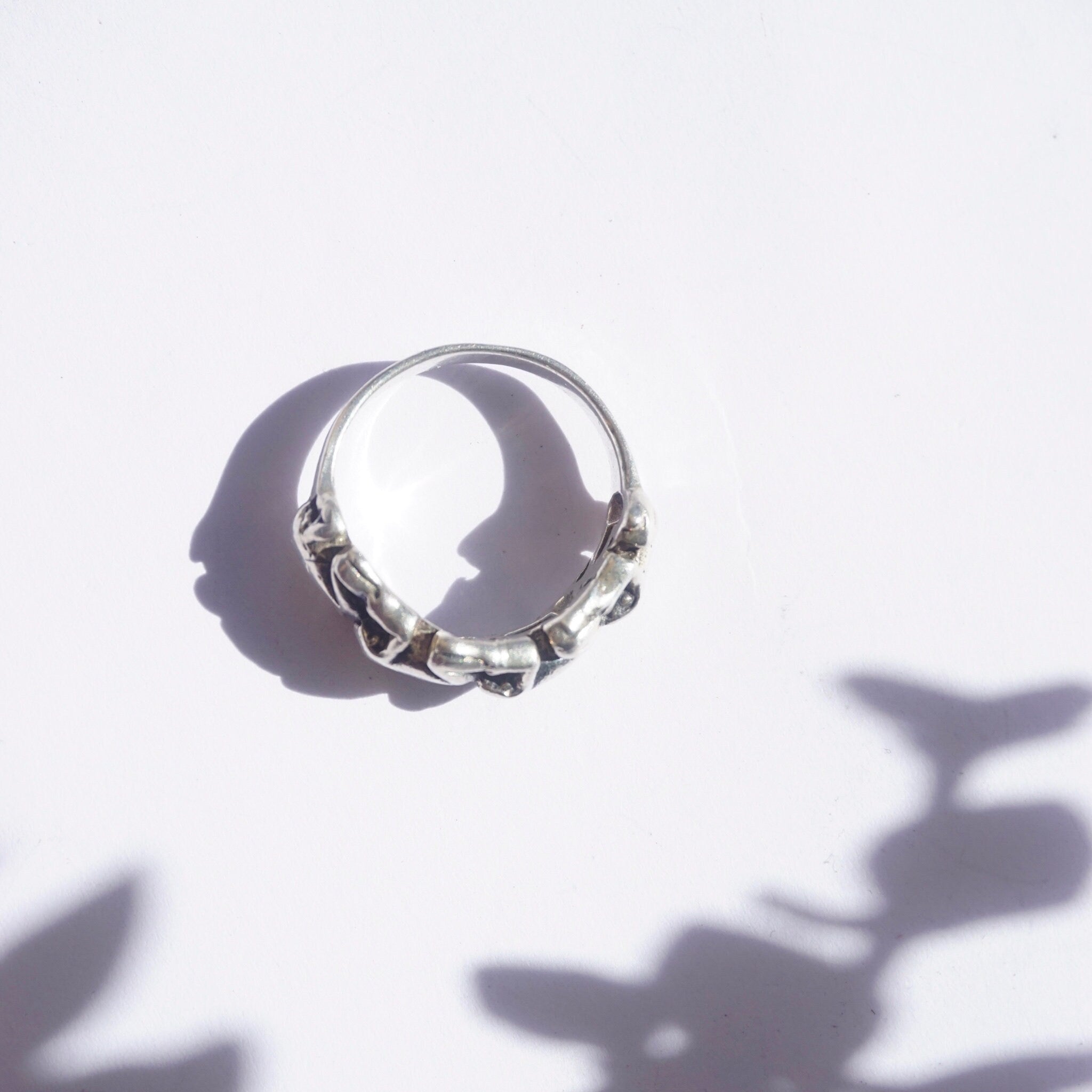 Vintage Sterling Silver Frog Ring, Unique Silver Ring With Chain of Frogs, Quirky Silver Ring, Size 7 3/4 US Silver Ring, 925 Jewelry