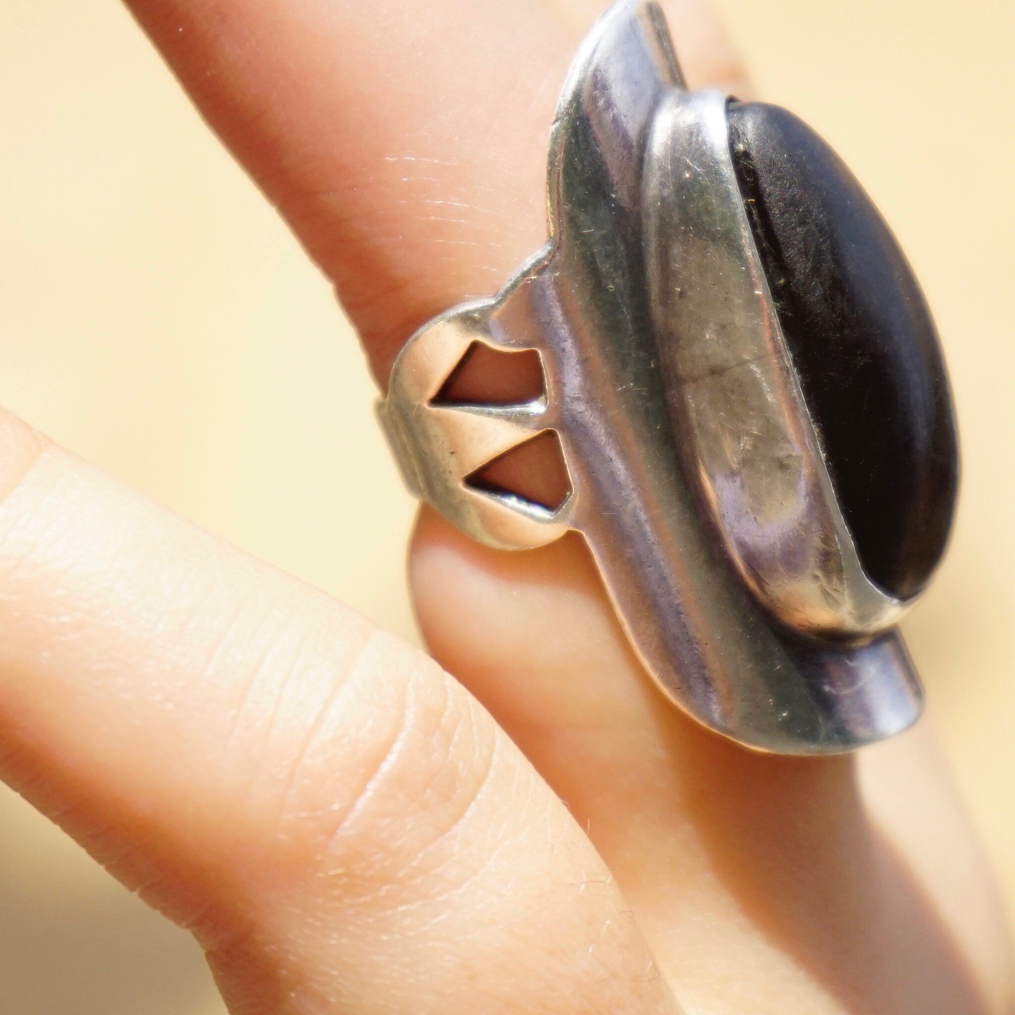 Vintage Native American Sterling Silver Black Stone Ring, Long Finger Ring With Onyx/Jet Stone, Elongated Silver Ring With Large Black Stone