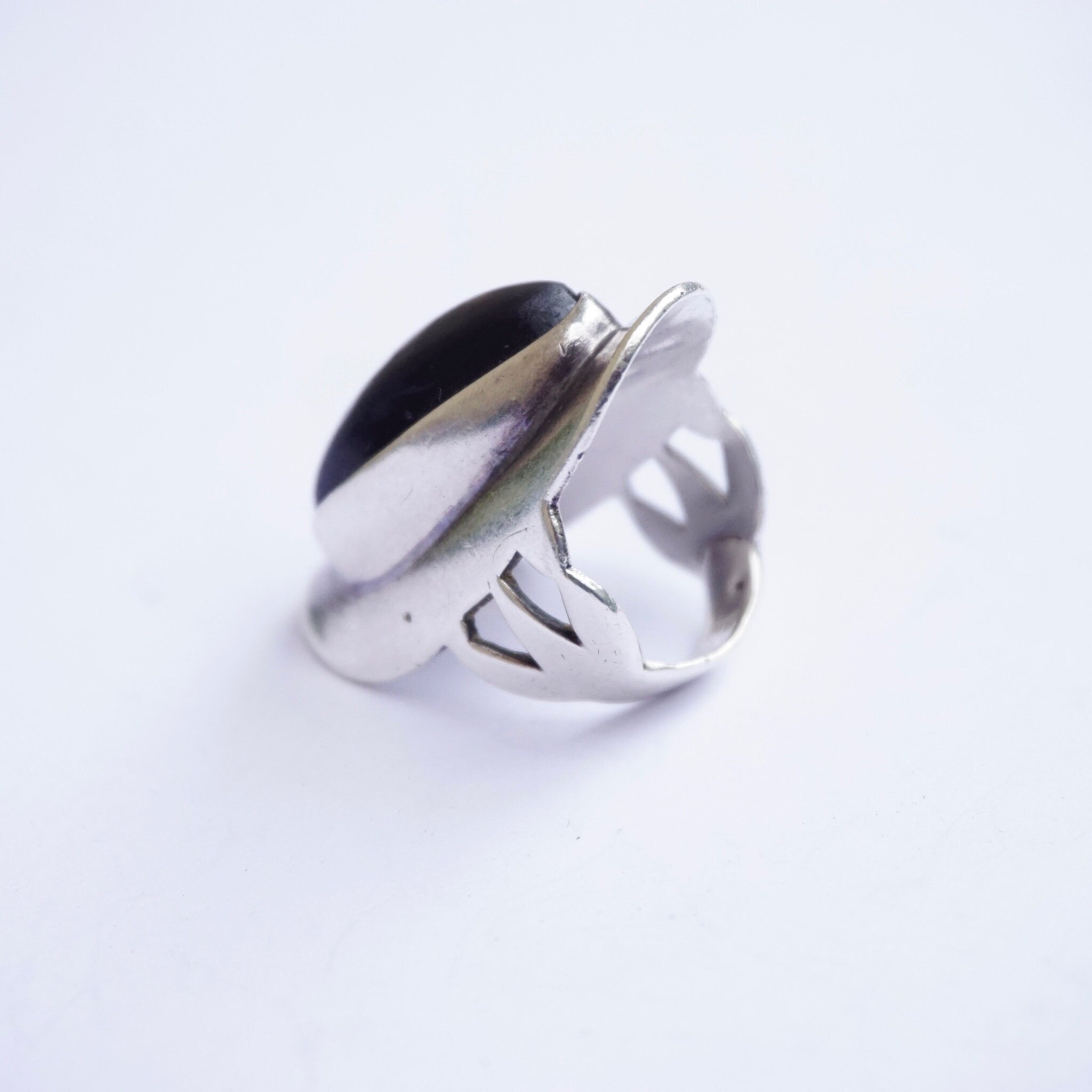 Vintage Native American Sterling Silver Black Stone Ring, Long Finger Ring With Onyx/Jet Stone, Elongated Silver Ring With Large Black Stone