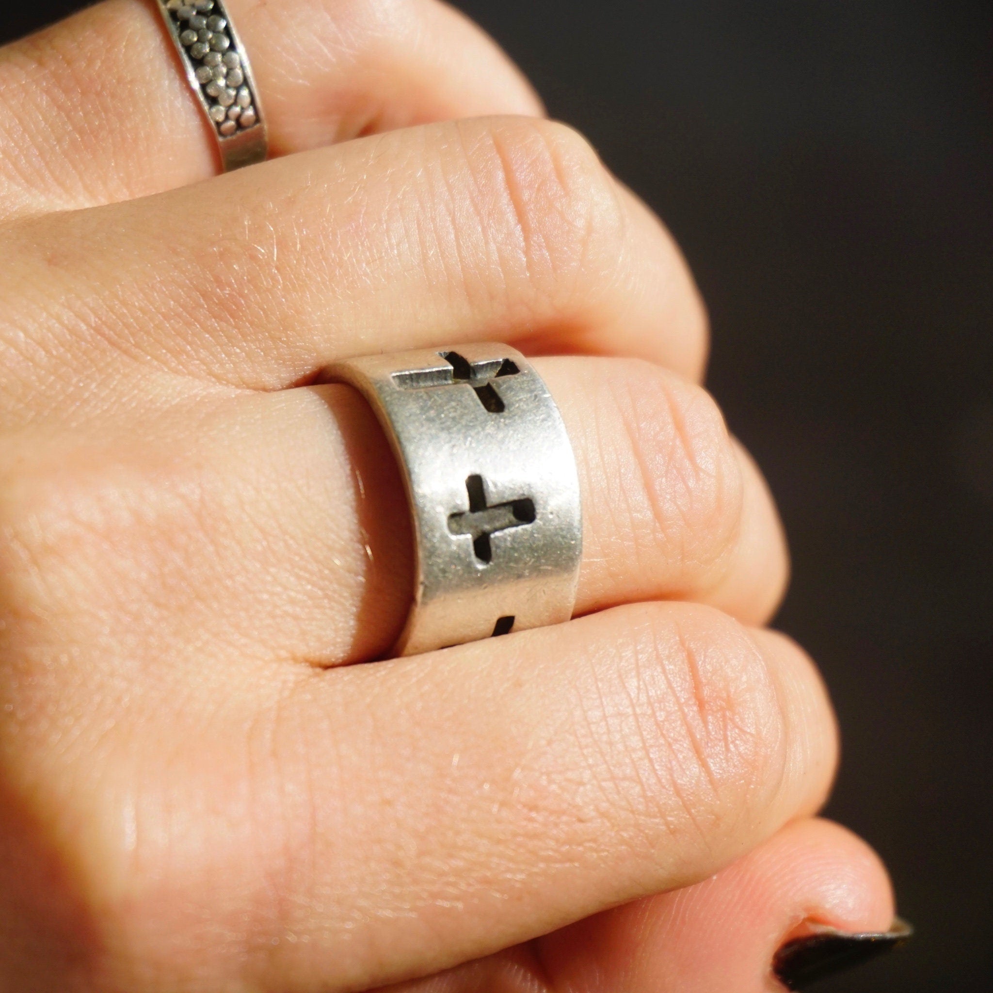 Vintage Sterling Silver Cross Ring, Thick Silver Band With Cross Cut Outs, Made In Mexico Silver Ring, Large Silver RIng, MEXICO 925