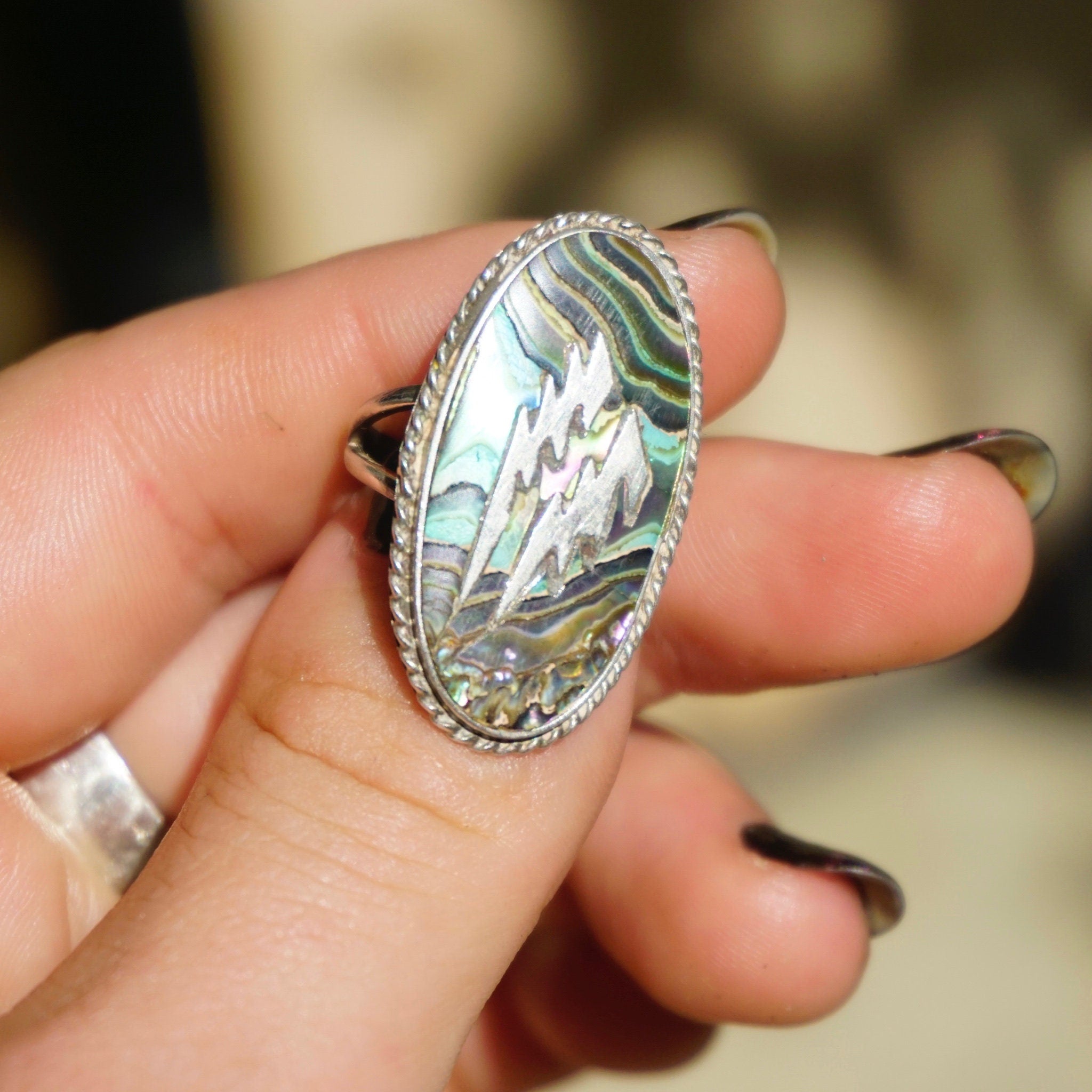 Vintage Sterling Silver Abalone Ring With Lightening Bolts, Oval Abalone Shell Ring With Silver Details, Made In Mexico Silver Ring, 925