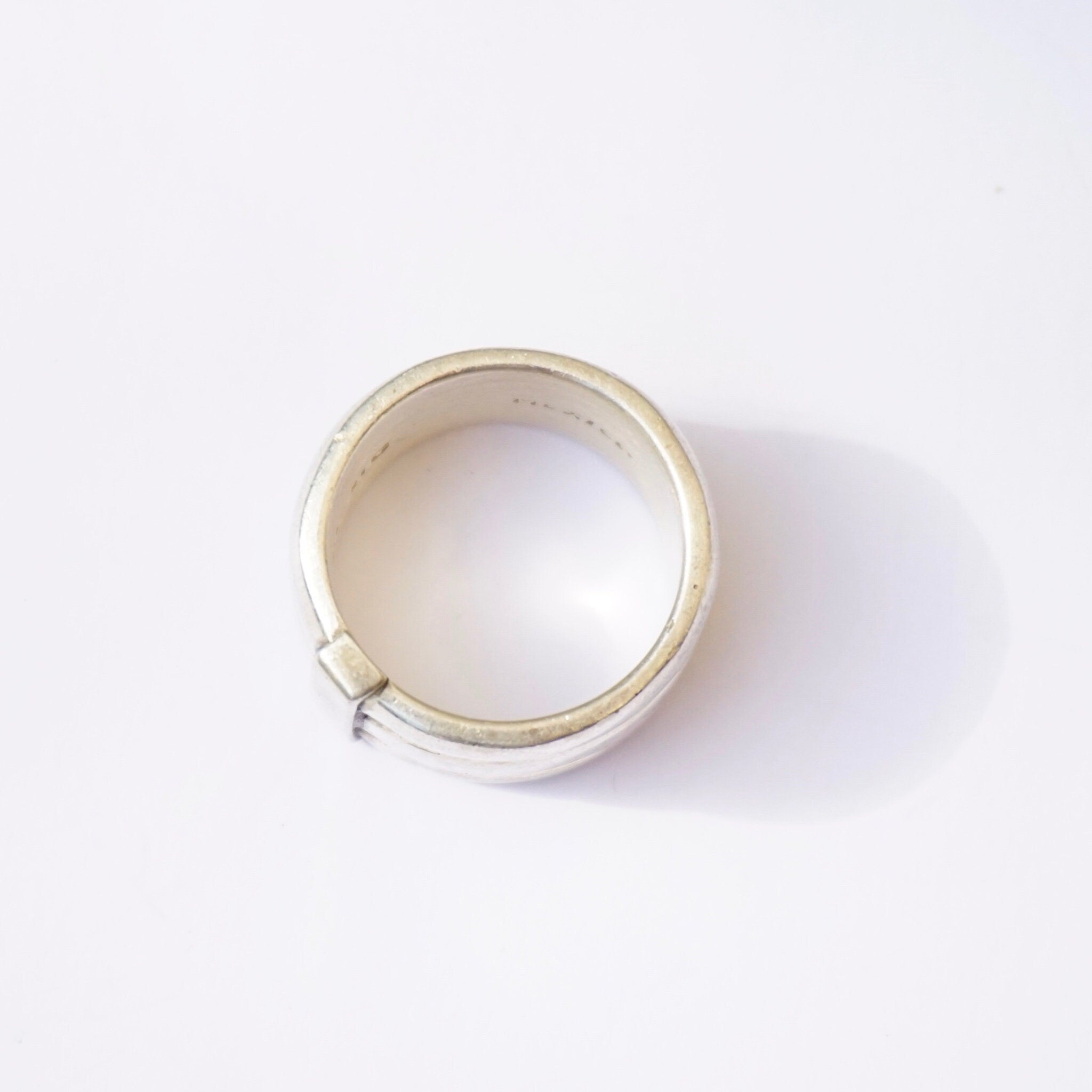Vintage Sterling Silver Ring With Stripe Accent, Made In Mexico Silver Ring With Tiered Details, Thick Silver Band With Accent Stripe