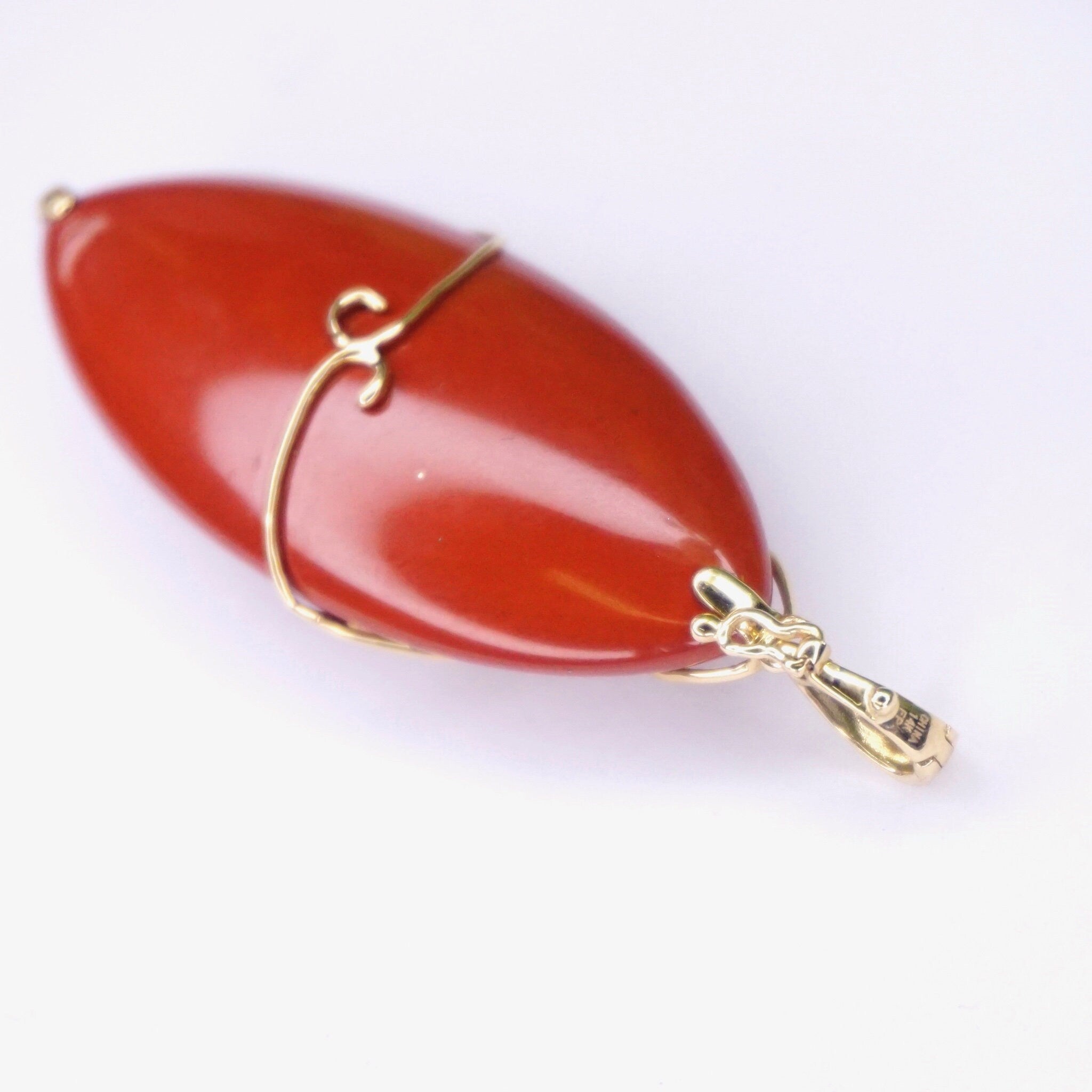 Vintage 14K Gold Orange Coral Pendant, Unique Marquise Cut Orange Coral Pendant With Gold Details, Gold Embellished Pendant, 14K FP
