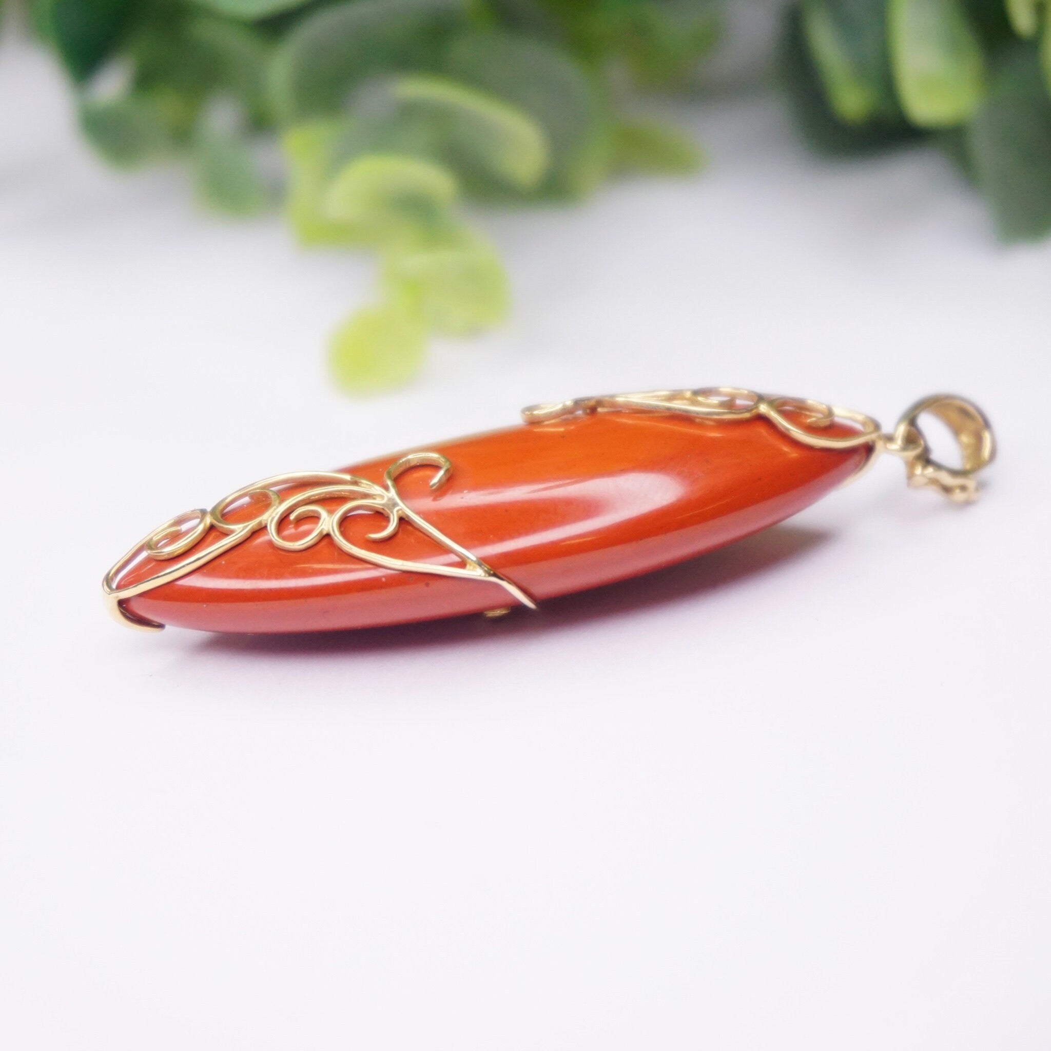 Vintage 14K Gold Orange Coral Pendant, Unique Marquise Cut Orange Coral Pendant With Gold Details, Gold Embellished Pendant, 14K FP