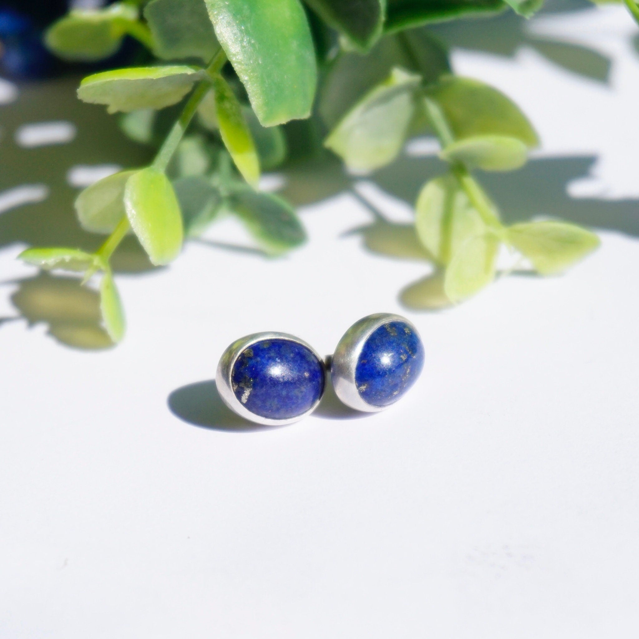 Vintage Lapis Lazuli and Sterling Silver Stud Earrings, Minimalist Blue Stud Earrings, Lapis Accent Silver Earrings, 925 Jewelry