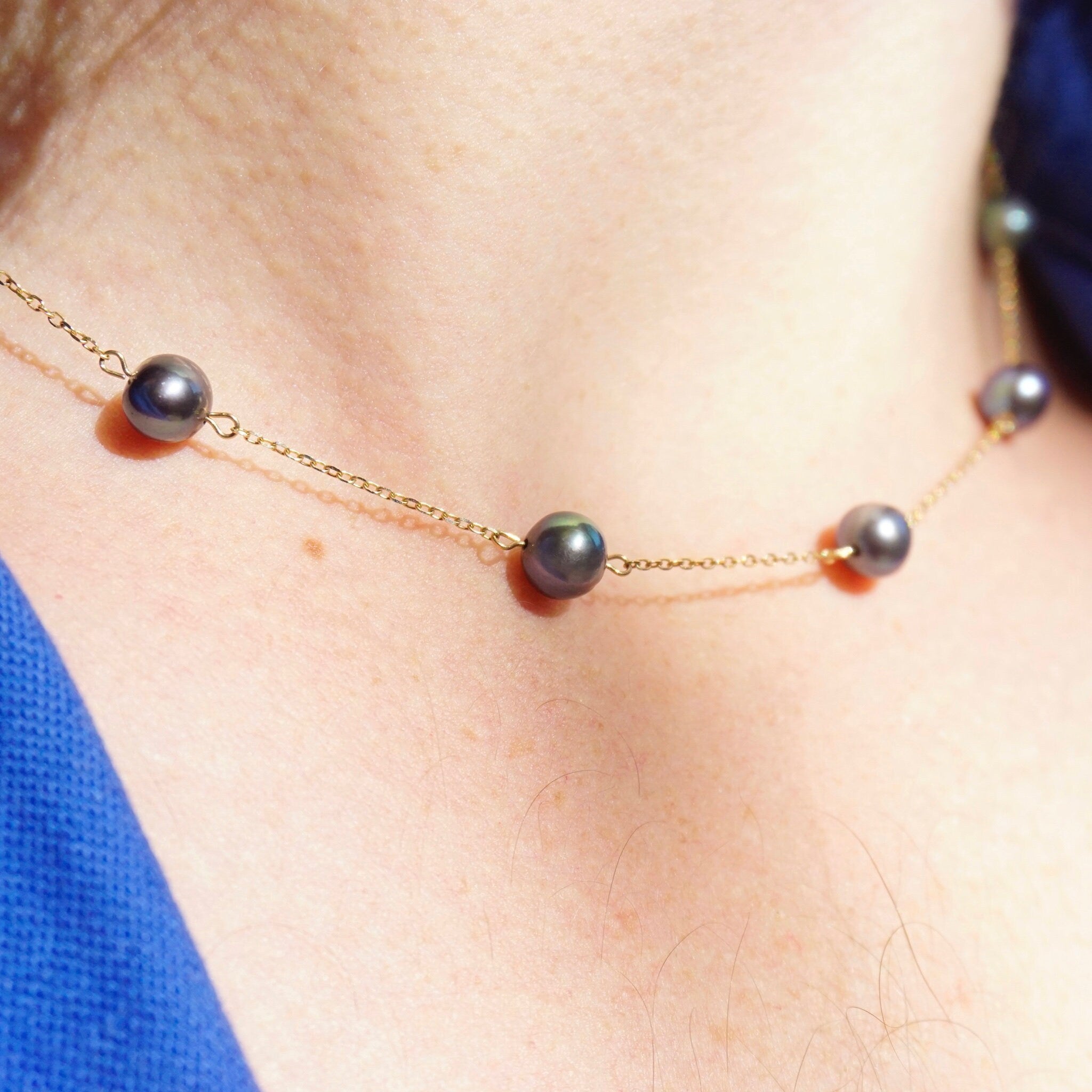 Vintage 10K Gold Tahitian Pearl Station Necklace, Pretty Black Pearl Choker With Gold Chain Links, Classic Gold and Pearl Necklace, JCM 10K