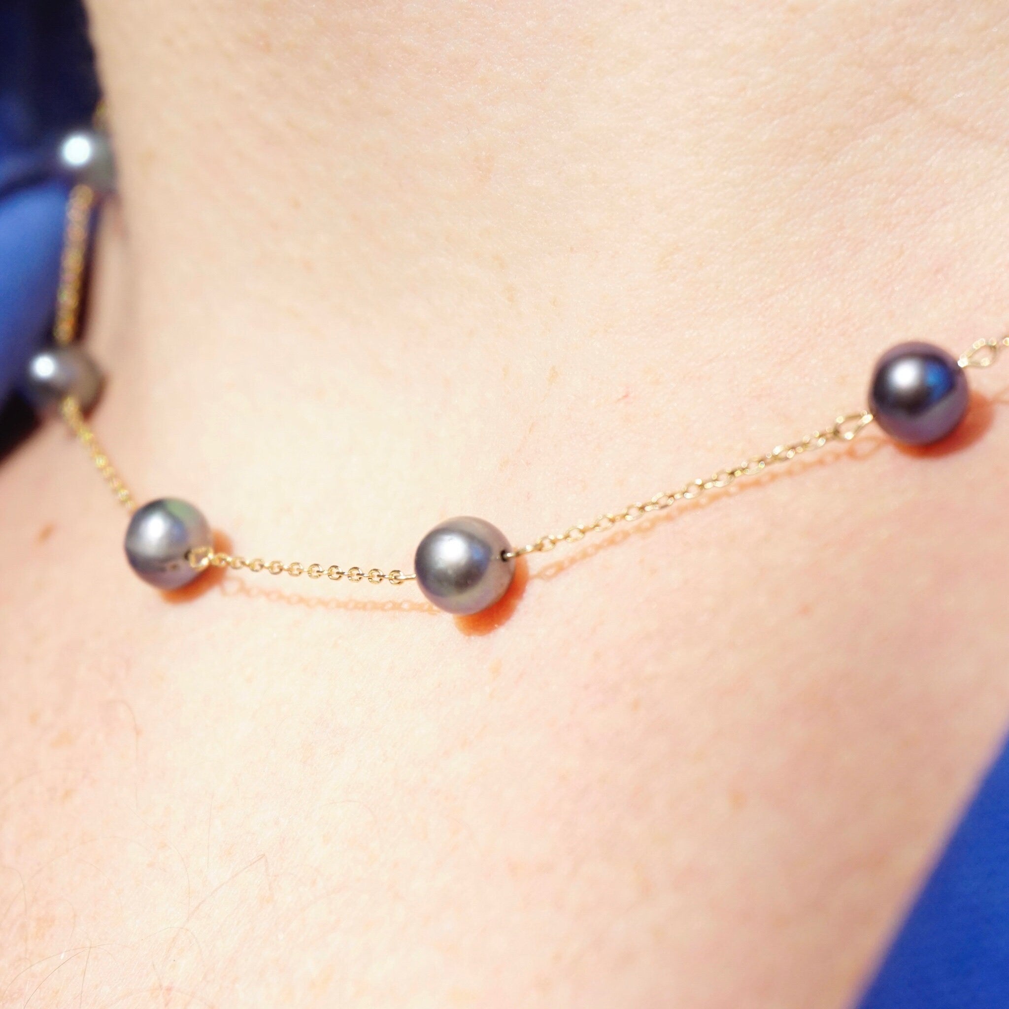 Vintage 10K Gold Tahitian Pearl Station Necklace, Pretty Black Pearl Choker With Gold Chain Links, Classic Gold and Pearl Necklace, JCM 10K