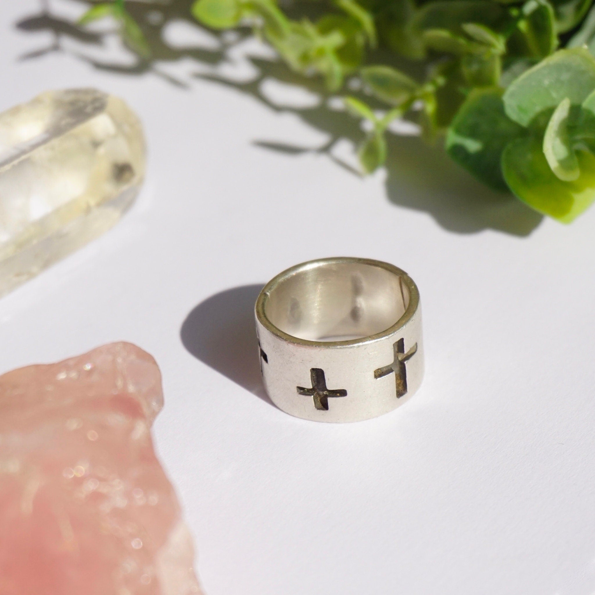 Vintage Sterling Silver Cross Ring, Thick Silver Band With Cross Cut Outs, Made In Mexico Silver Ring, Large Silver RIng, MEXICO 925