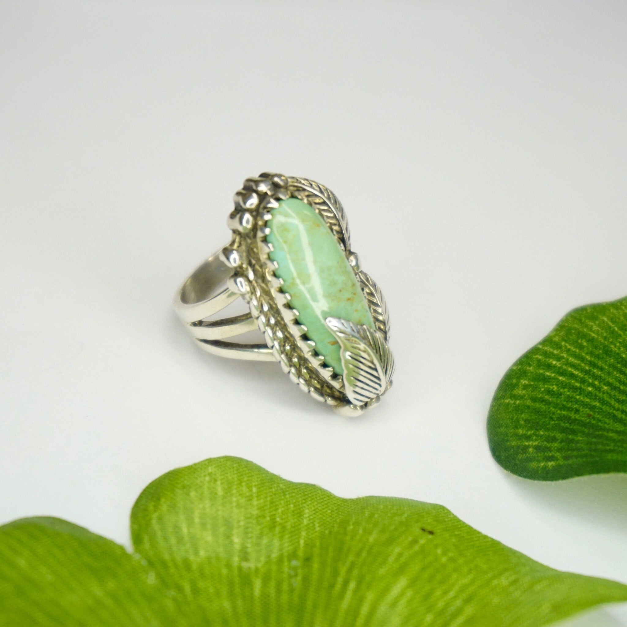 Vintage Turquoise And Silver Ring, Navajo Ring With Silver Feather/Leaf Design, Light Green Turquoise Ring, Natural Turquoise, Foster 925