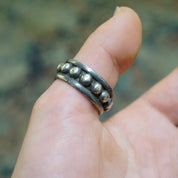 Vintage Hammered Sterling Silver Ring, Silver Circle Detail Ring, Tarnished Silver Ring, Large Silver Men's Ring, 925 Mexico