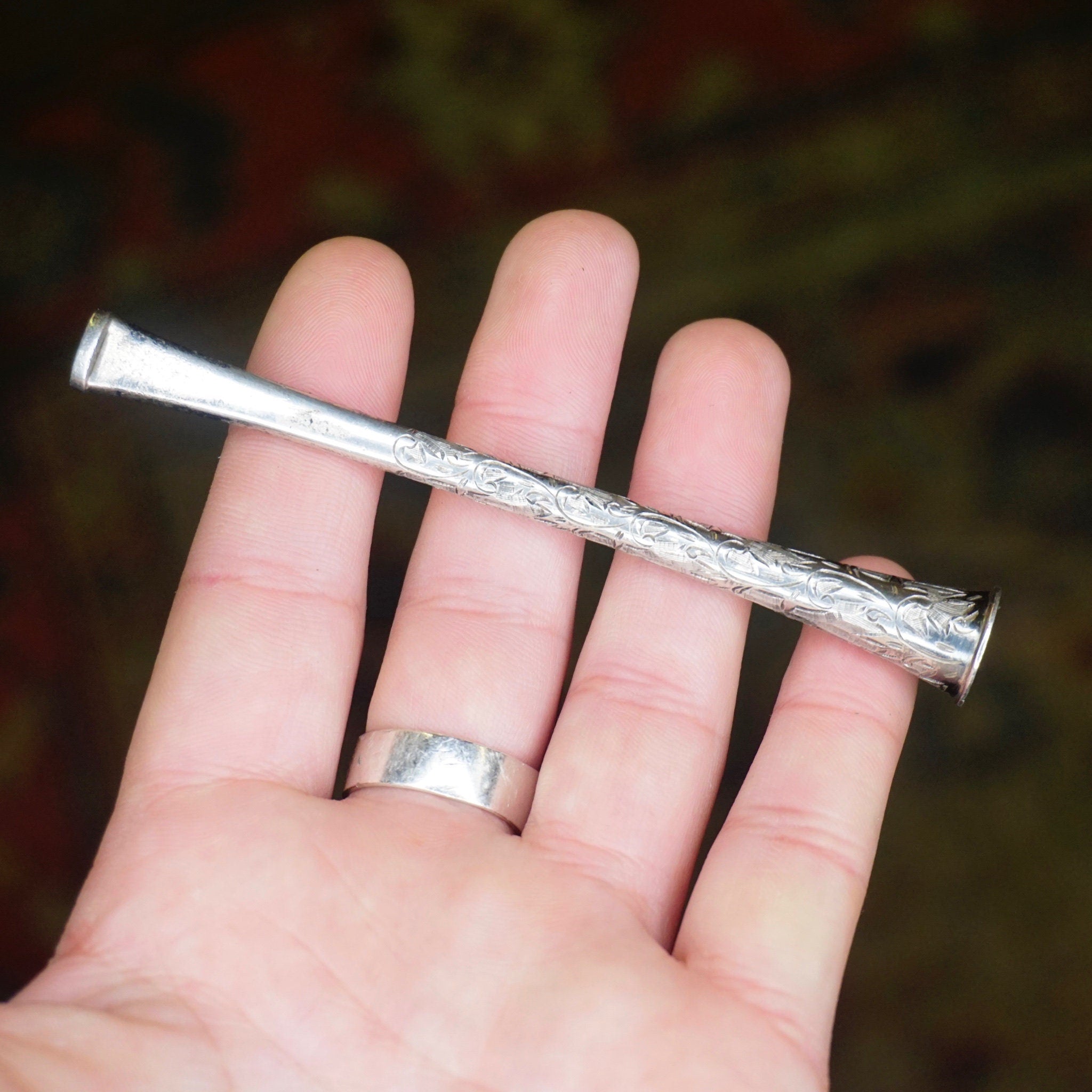 Vintage Sterling Cigarette Holder, Art Nouveau Style Women's Cigarette Holder With Etchings, Beautifully Detailed Cigarette Holder, 950