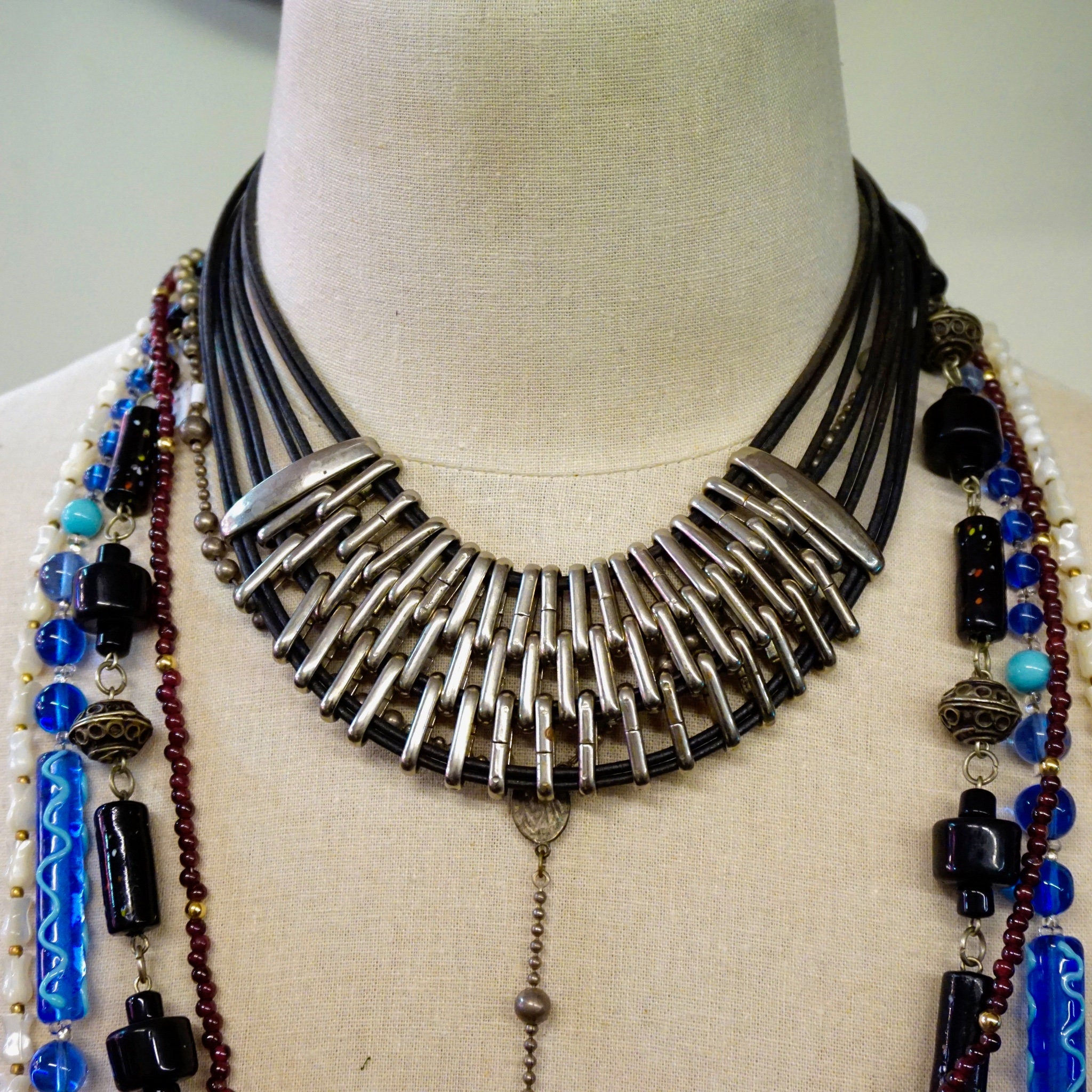 Vintage Silver Multi-Strand Leather Collar Necklace, Modernist Choker Necklace With Leather And Silver Tone Links, Chunky Statement Necklace