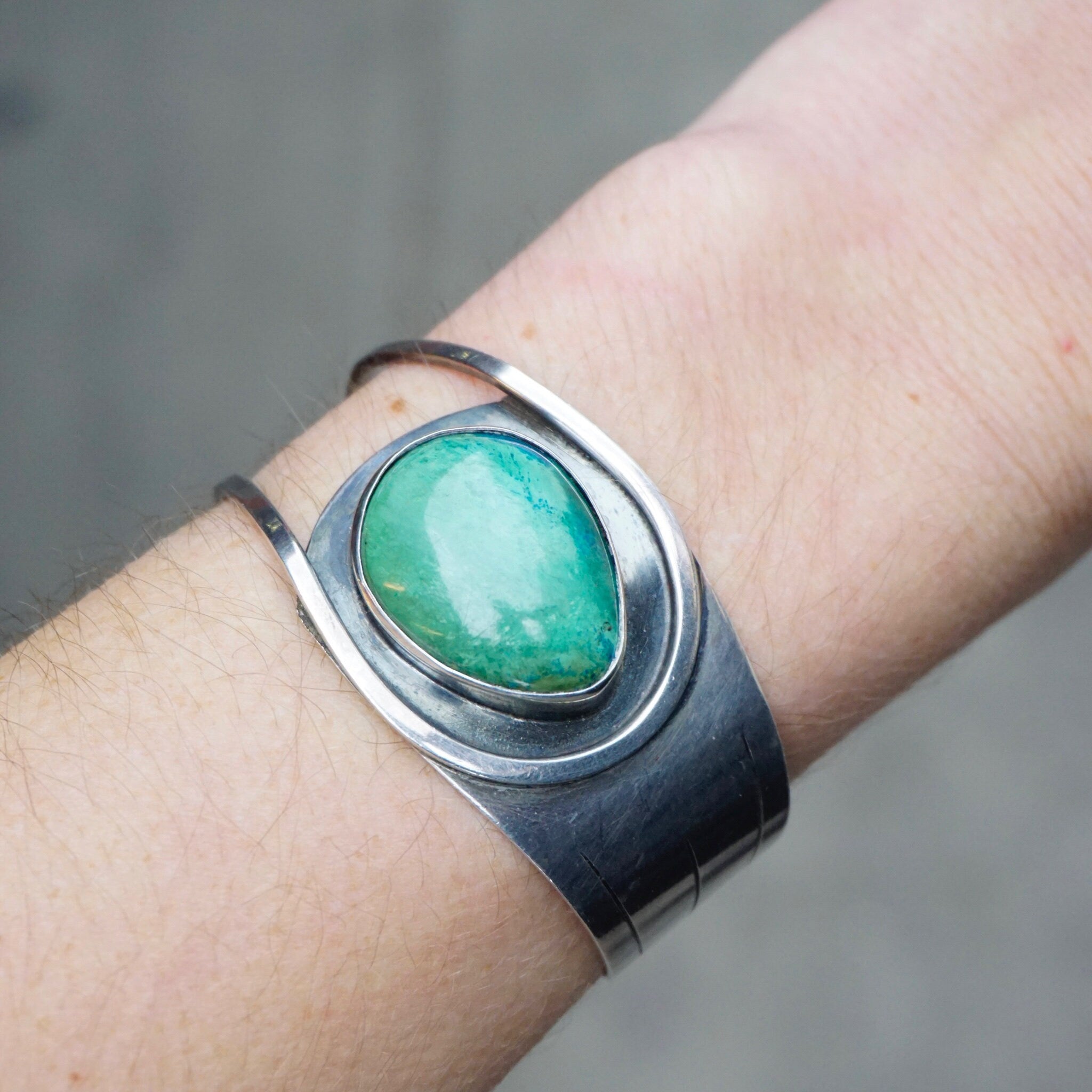 Vintage Silver Cut Out Cuff With Turquoise Stone, Abstract Silver Bracelet With Natural Turquoise, Native American Jewelry, 925