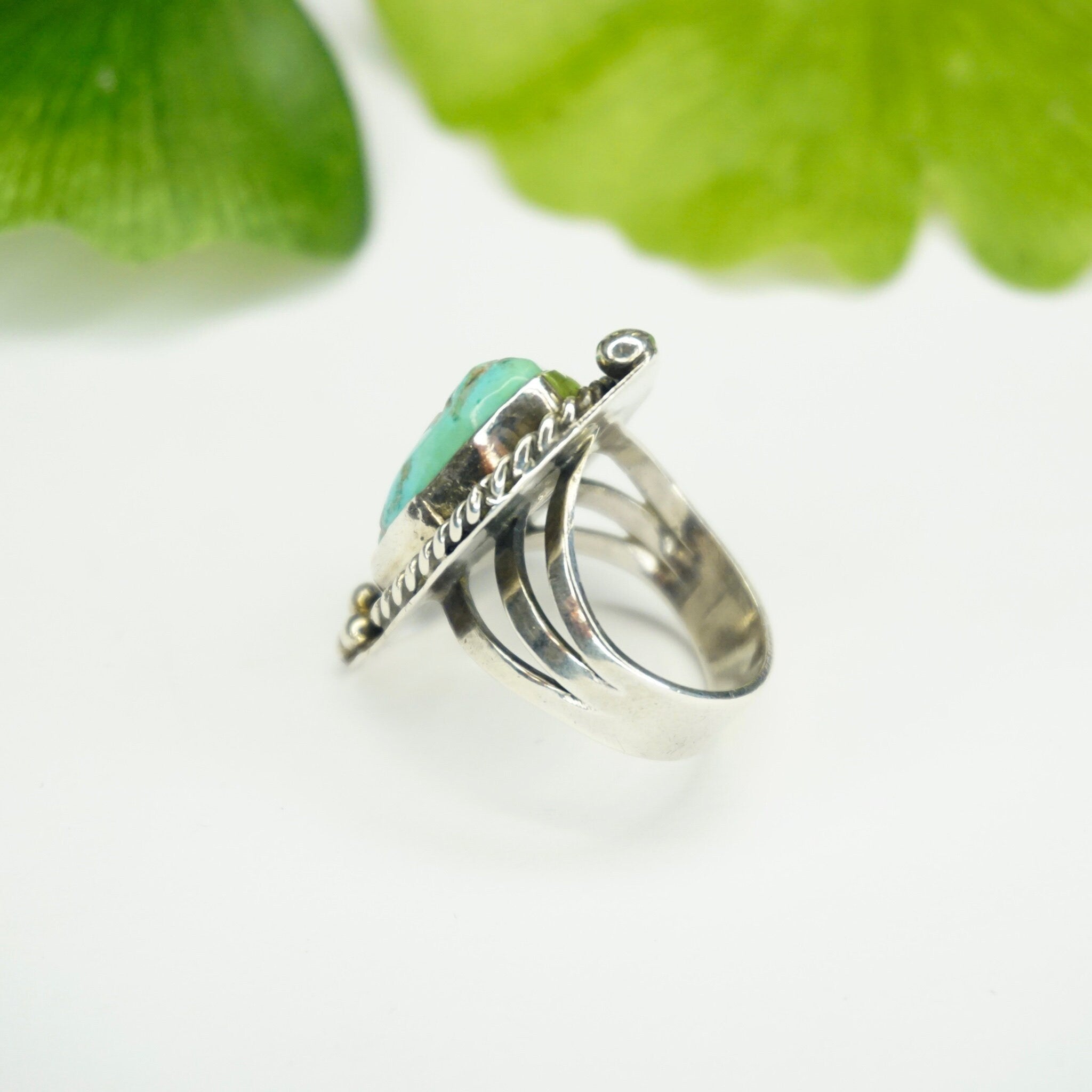 Vintage Turquoise and Sterling Silver Ring, Navajo Ring With Natural Turquoise and Silver Leaf/Feather, Native American Jewelry, 925