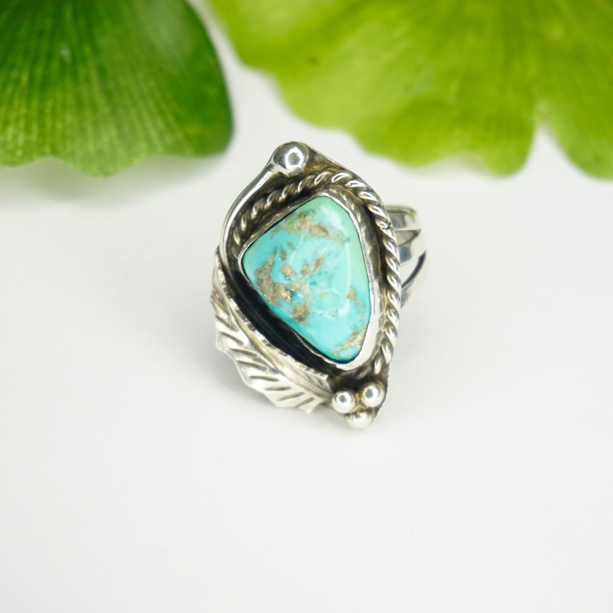 Vintage Turquoise and Sterling Silver Ring, Navajo Ring With Natural Turquoise and Silver Leaf/Feather, Native American Jewelry, 925