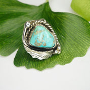 Vintage Turquoise and Sterling Silver Ring, Navajo Ring With Natural Turquoise and Silver Leaf/Feather, Native American Jewelry, 925