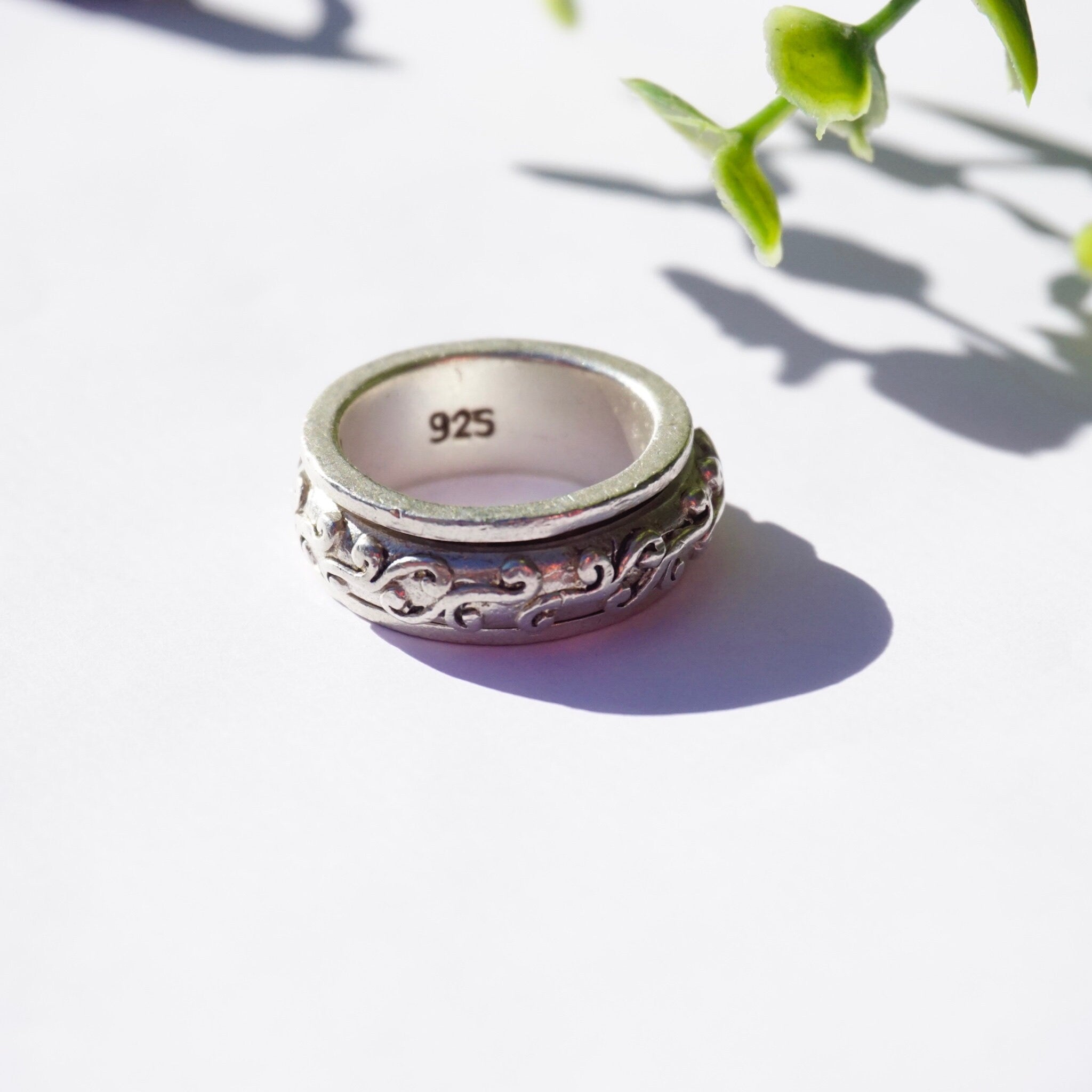 Vintage Sterling Silver Spinner Ring, Large Silver Meditation Ring With Swirl Pattern, Thick Sterling Silver Prayer Ring, 925 Jewelry