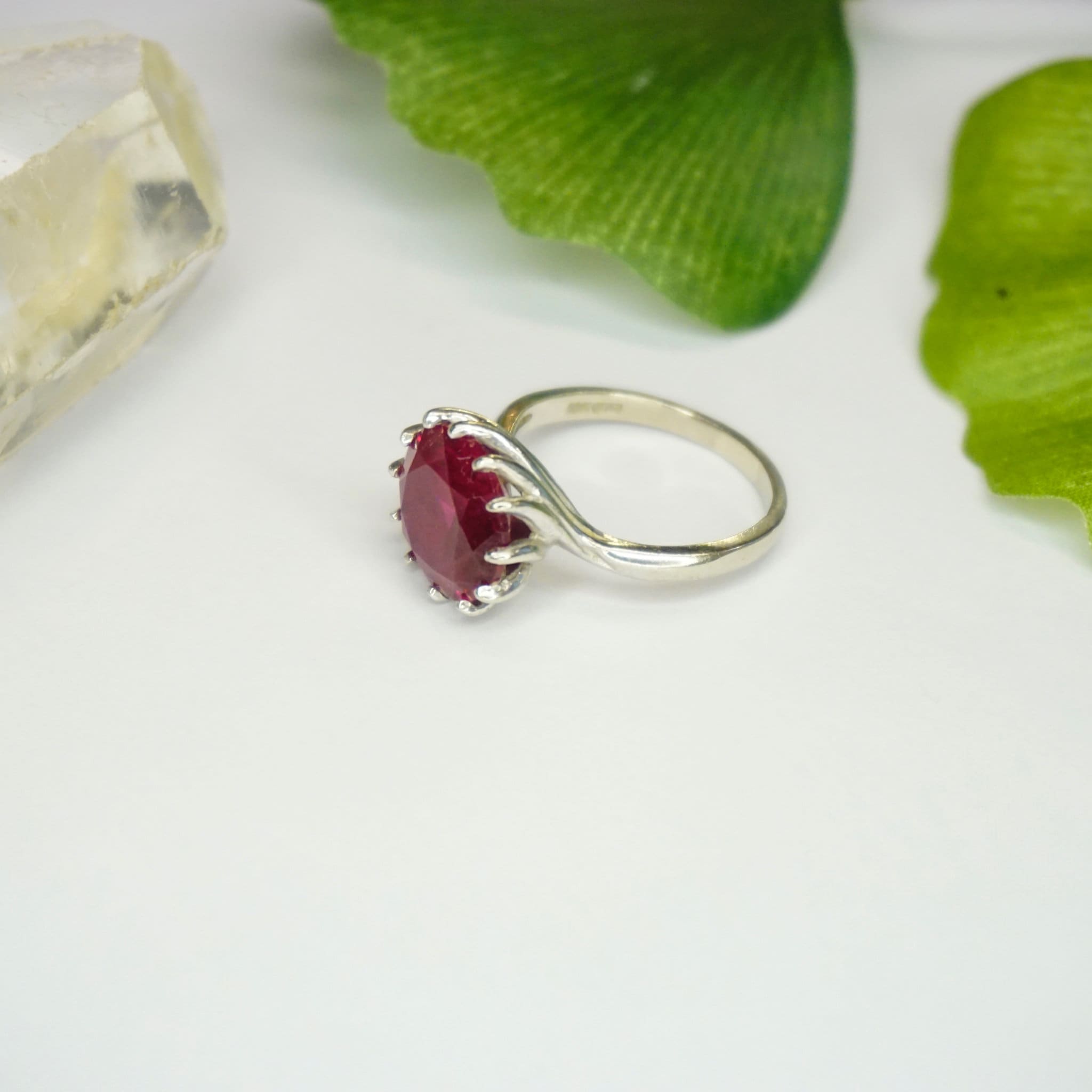 Vintage 10K White Gold Ruby Cocktail Ring, Deco Spiral Setting Gold Ring With Bright Red Stone, Beautiful Raised Stone Ring Set In Gold