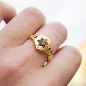 Antique Victorian 14K Gold Ring With Center Stone, Gold Mourning Jewelry Ring With Star Cut Out, Embellished Gold Ring With Small Stone