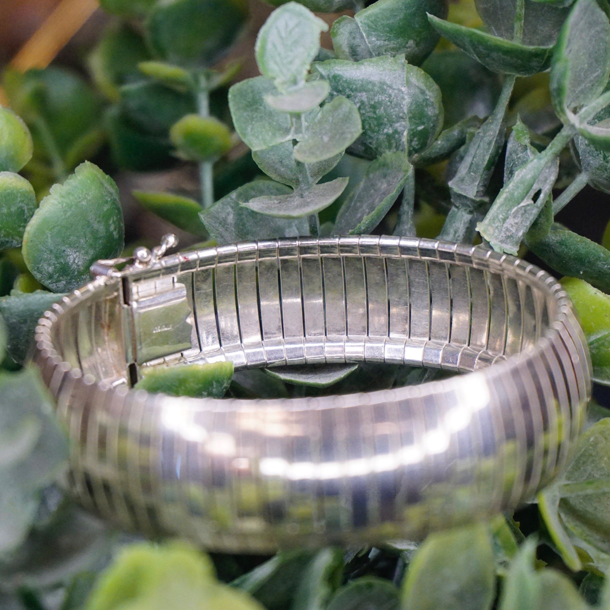 Vintage Sterling Silver Omega Bracelet, Thick Silver Omega Bracelet, Minimalist Sterling Jewelry, Made In Italy, 925