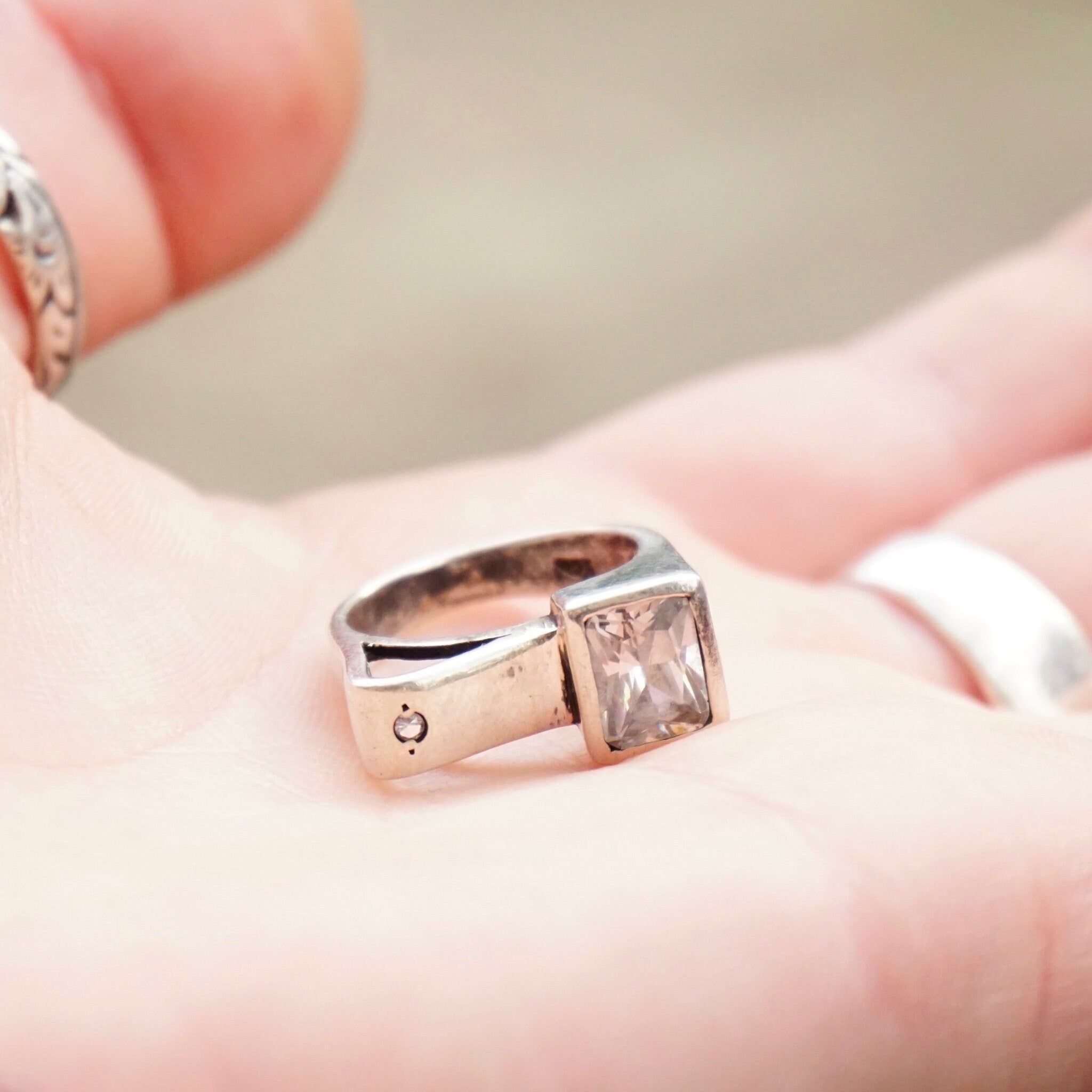Vintage Sterling Silver Ring With Off Set Stone, Unique Silver Ring With Rectangle Face And Emerald Cut Glass, Small Silver Cut Out Ring