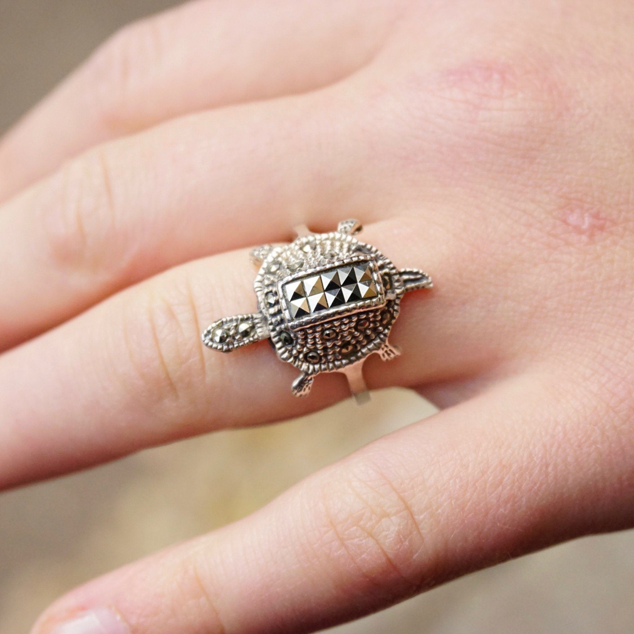 Vintage Sterling Silver Marcasite Turtle Ring, Silver Turtle Ring With Moveable Head, Art Deco Marcasite Sterling Silver Ring, 925 Jewelry