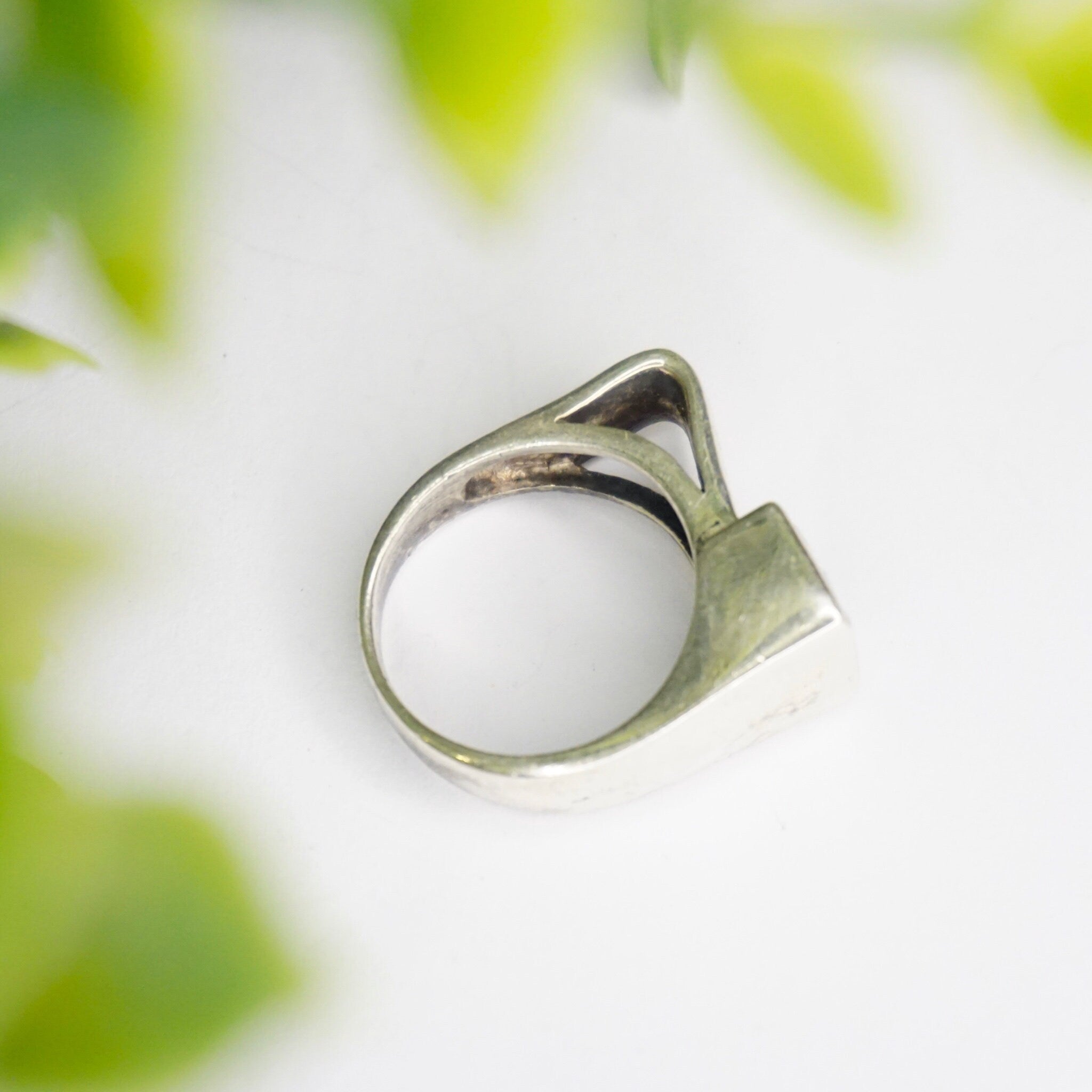 Vintage Sterling Silver Ring With Off Set Stone, Unique Silver Ring With Rectangle Face And Emerald Cut Glass, Small Silver Cut Out Ring