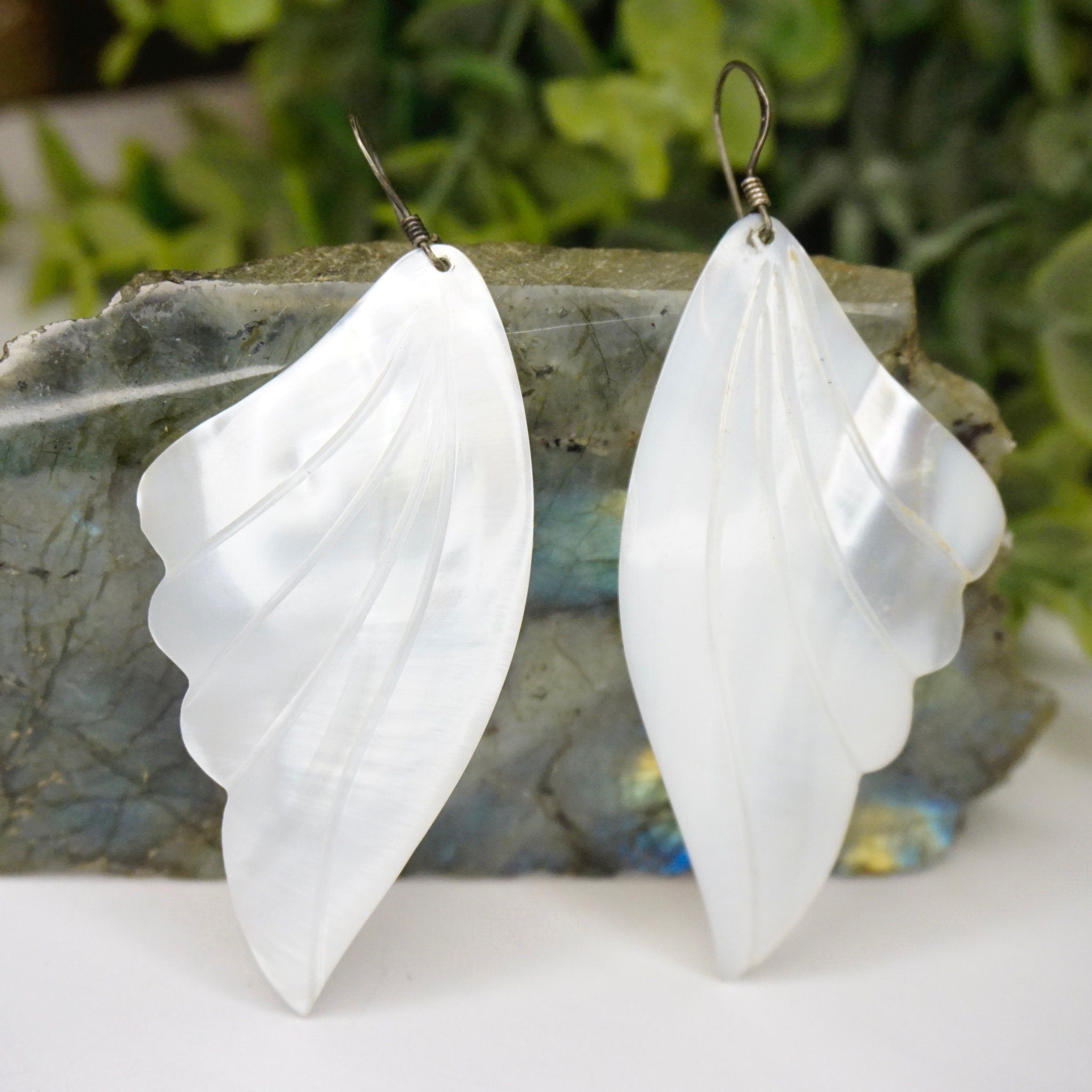 Vintage Mother Of Pearl Angel Wing Earrings, Beautiful Silver Dangle Earrings With Iridescent Shell, White Angel Wing Earrings, 925 Jewelry