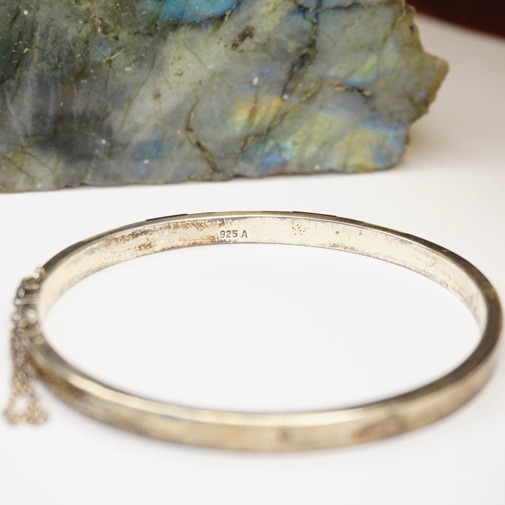 Vintage Sterling Silver Bangle With Inlaid Onyx and Mother Of Pearl, Minimalist Jewelry, 925A