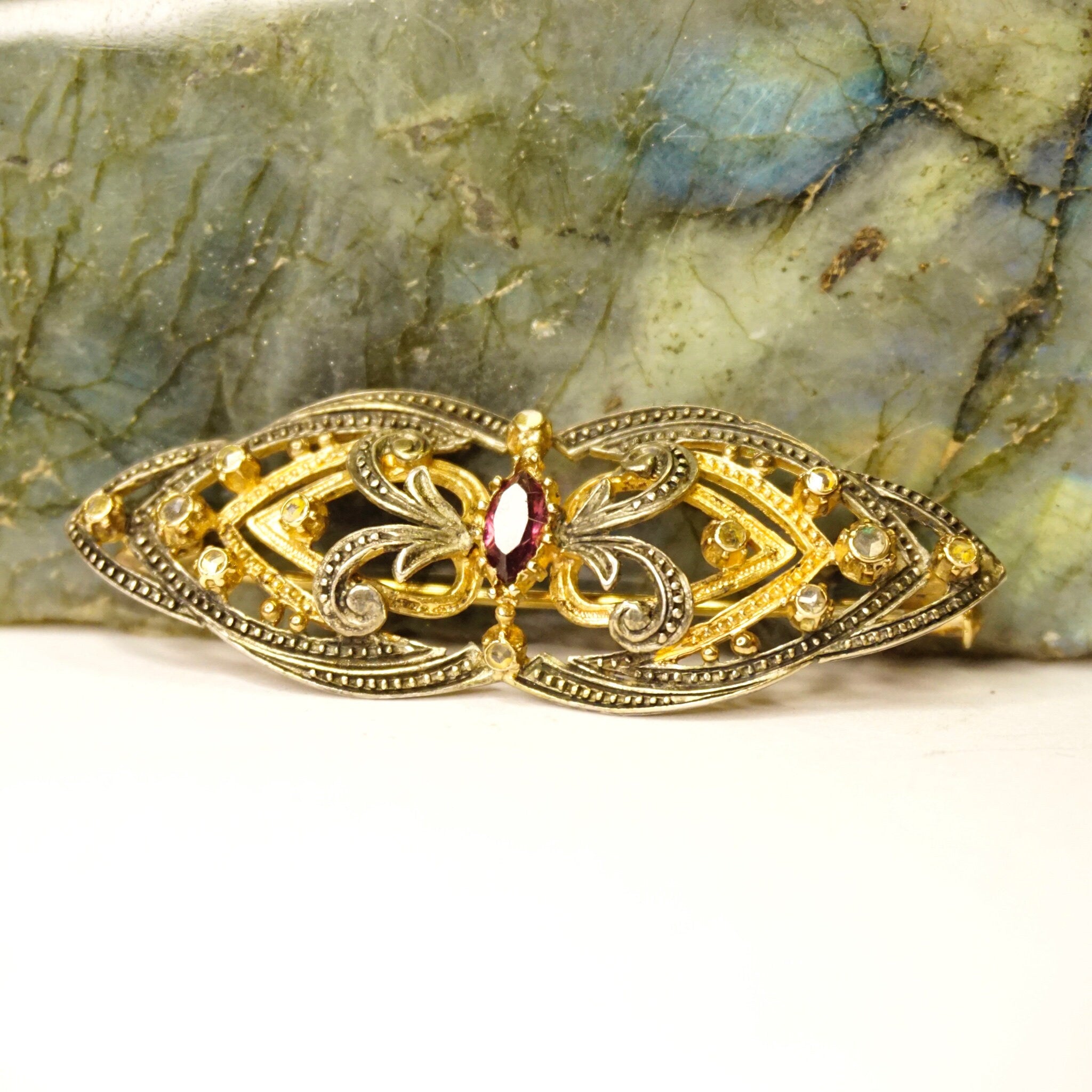 Vintage Two-Tone Silver Filigree Brooch, Art Deco Pin With Purple Stone And Gold Details, Embellished Silver And Gold Brooch, 925 Jewelry