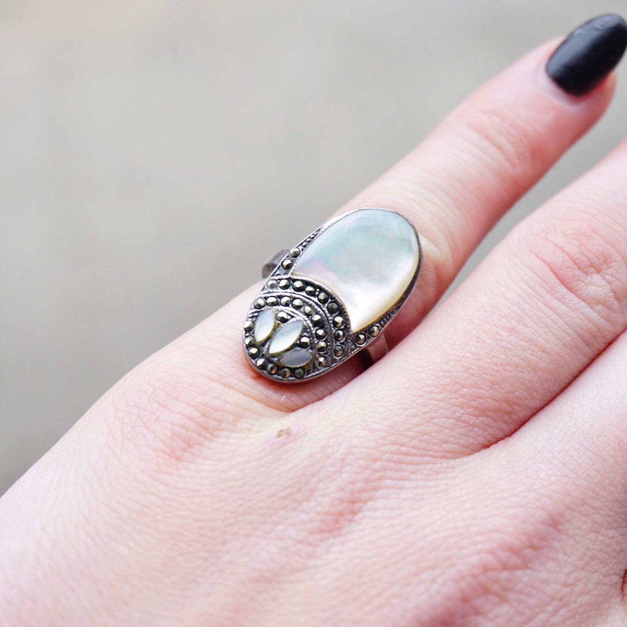 Vintage Sterling Silver Mother Of Pearl And Marcasite Ring, Art Deco Marcasite Ring With Iridescent Mother of Pearl, 925 Jewelry
