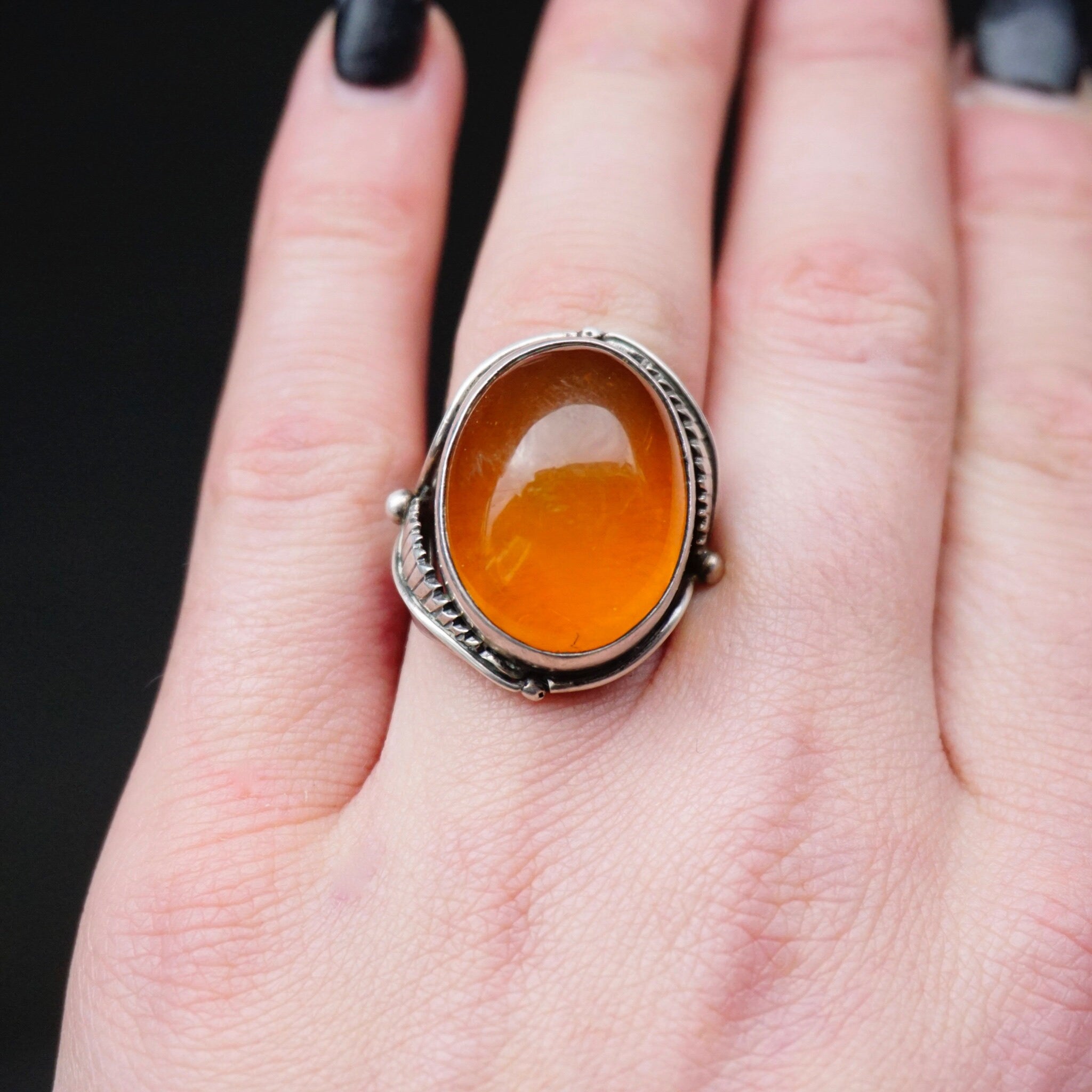 Leaf Details, Large Face Silver Ring, Size 7.5 US Sterling Ring