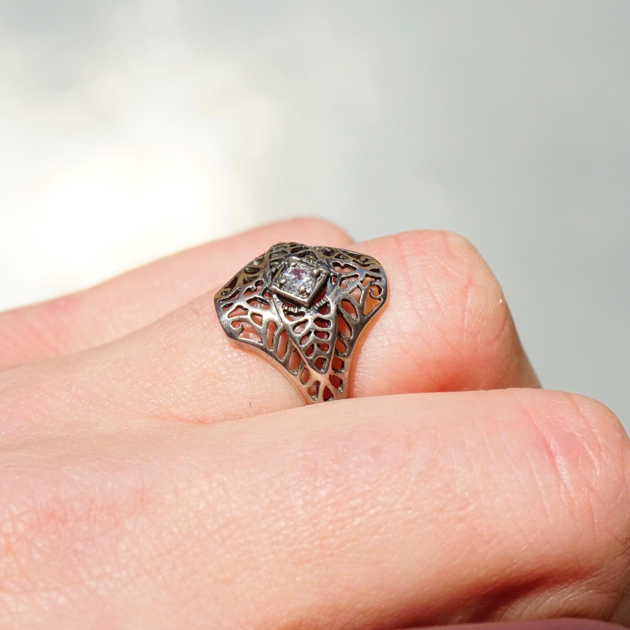 Vintage Sterling Silver Filigree Ring, Beautiful Art Deco Ring With Small Center Stone, Silver Filigree Cubic Zirconium Ring, Avon 925