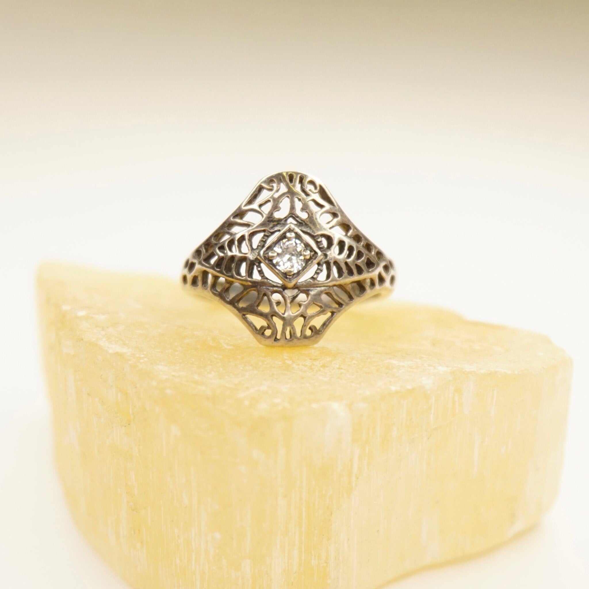Vintage Sterling Silver Filigree Ring, Beautiful Art Deco Ring With Small Center Stone, Silver Filigree Cubic Zirconium Ring, Avon 925