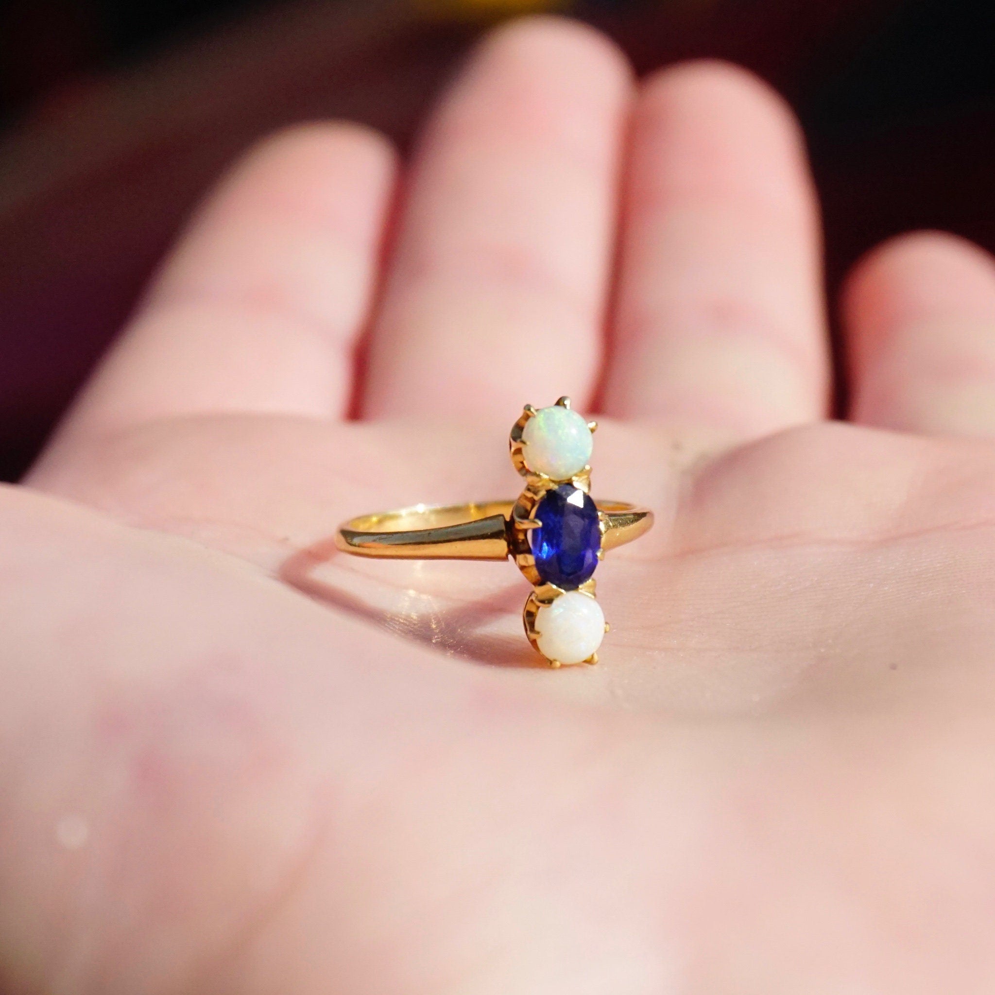 Vintage 14K Gold Synthetic Opal And Sapphire Ring, Beautiful 3-Stone Ring With Vertical Setting, Iridescent Gold Ring With Blue Stone, 14K