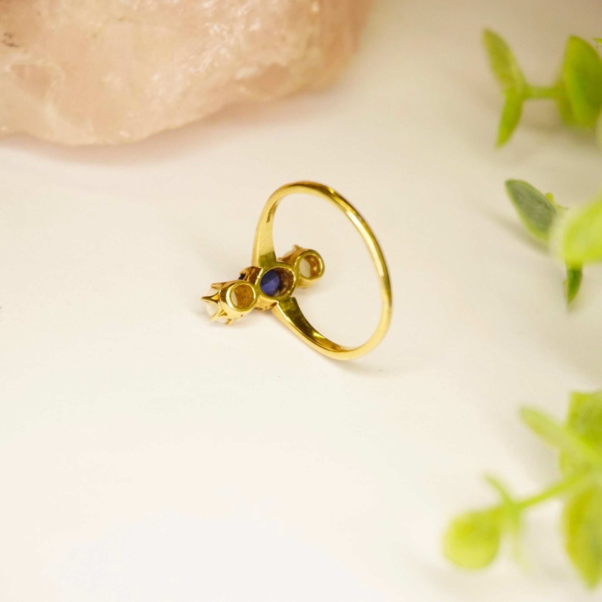 Vintage 14K Gold Synthetic Opal And Sapphire Ring, Beautiful 3-Stone Ring With Vertical Setting, Iridescent Gold Ring With Blue Stone, 14K