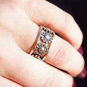 Vintage Sterling Silver Daisy Flower Ring, Silver Flower Cut Out Band Ring, Minimalist Sterling Silver Daisy Ring, 925 Jewelry