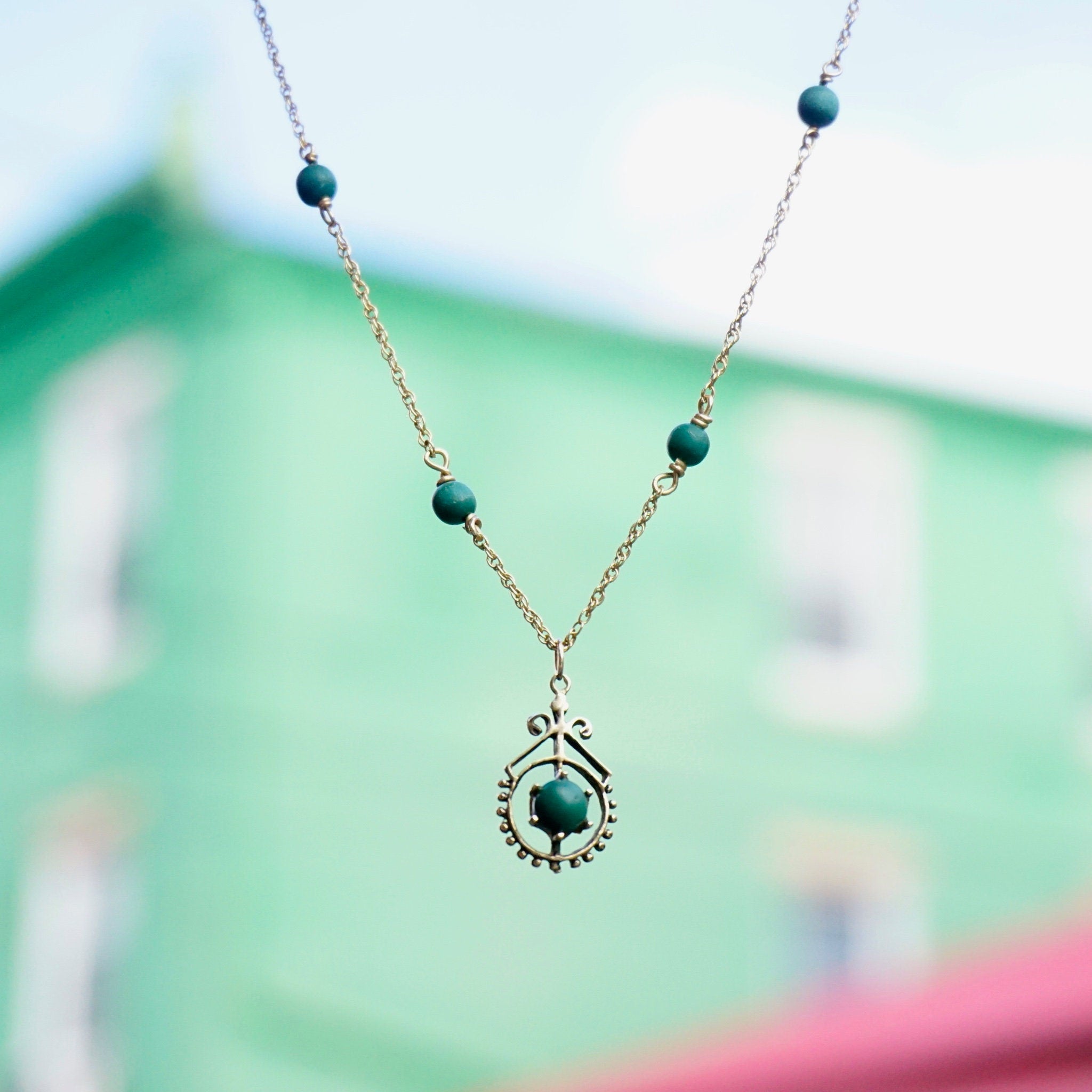 Vintage 14K Gold Malachite Station Necklace, Beautiful Gold Necklace With Malachite Beads and Pendant, 14K Gold Pendant Malachite Necklace