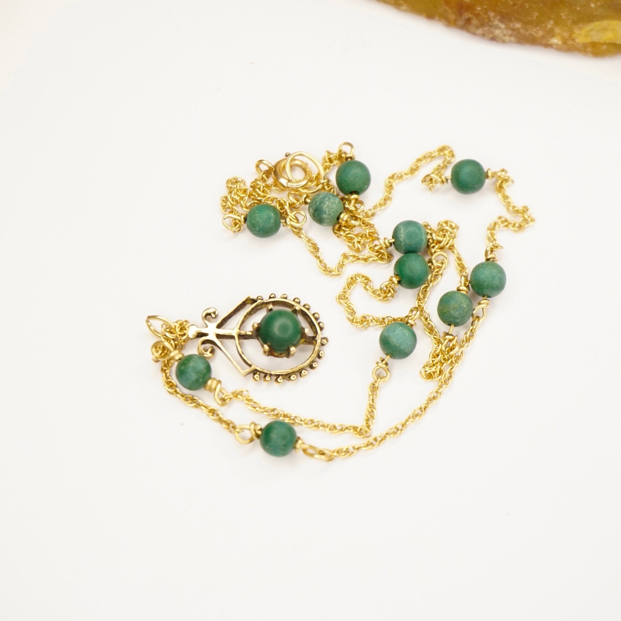 Vintage 14K Gold Malachite Station Necklace, Beautiful Gold Necklace With Malachite Beads and Pendant, 14K Gold Pendant Malachite Necklace