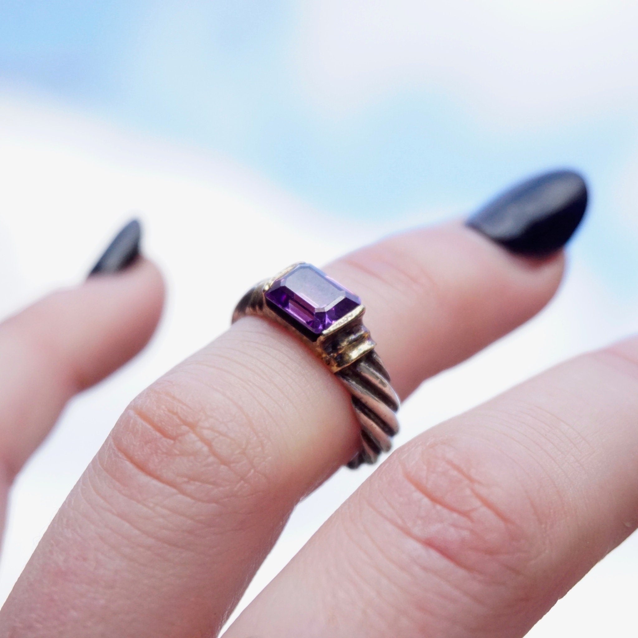 Vintage Sterling Silver Ring With Purple Stone/Glass, Textured Silver Ring With Gold Toned Setting and Baguette Cut Stone, 925 Jewelry