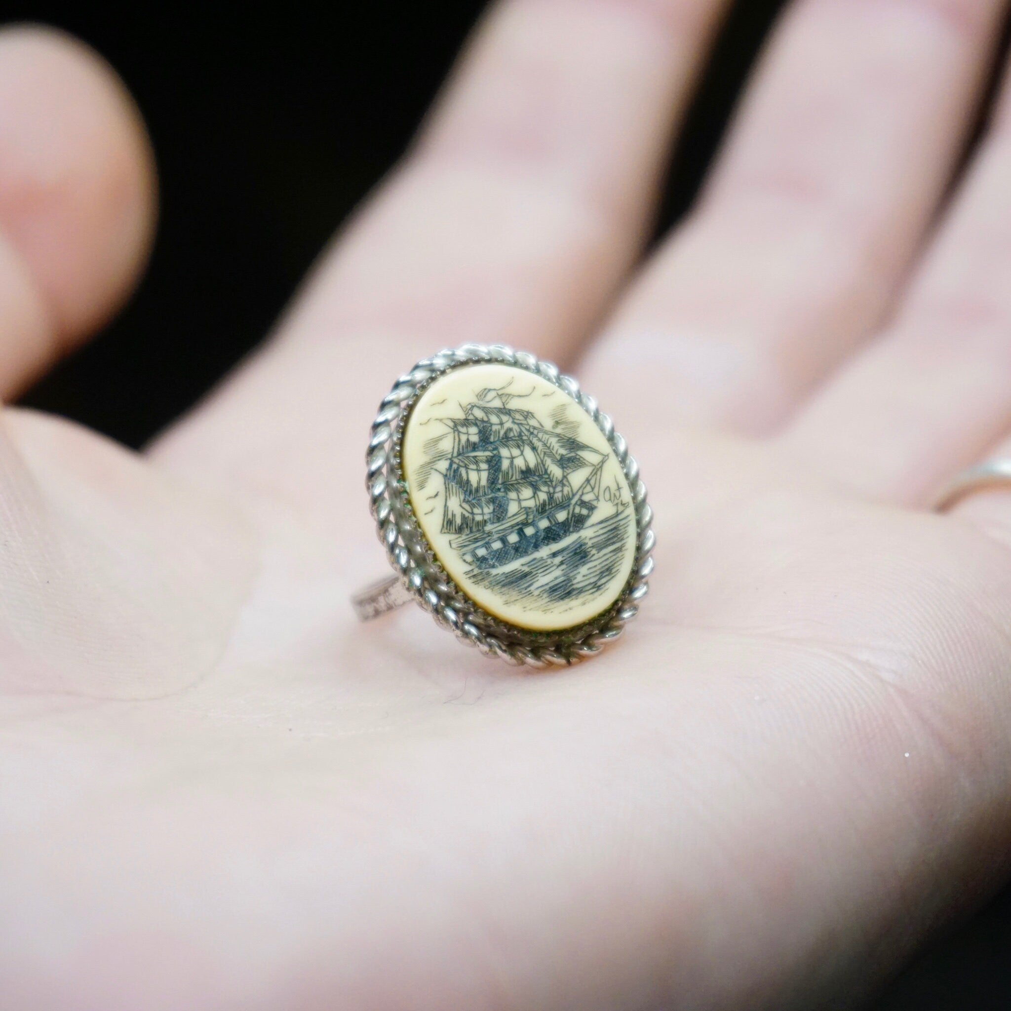 Vintage Sterling Silver Scrimshaw Ring, Carved Ship Ring With Woven Silver, Adjustable Sterling Silver Ring, Scrimshaw Jewelry, 925