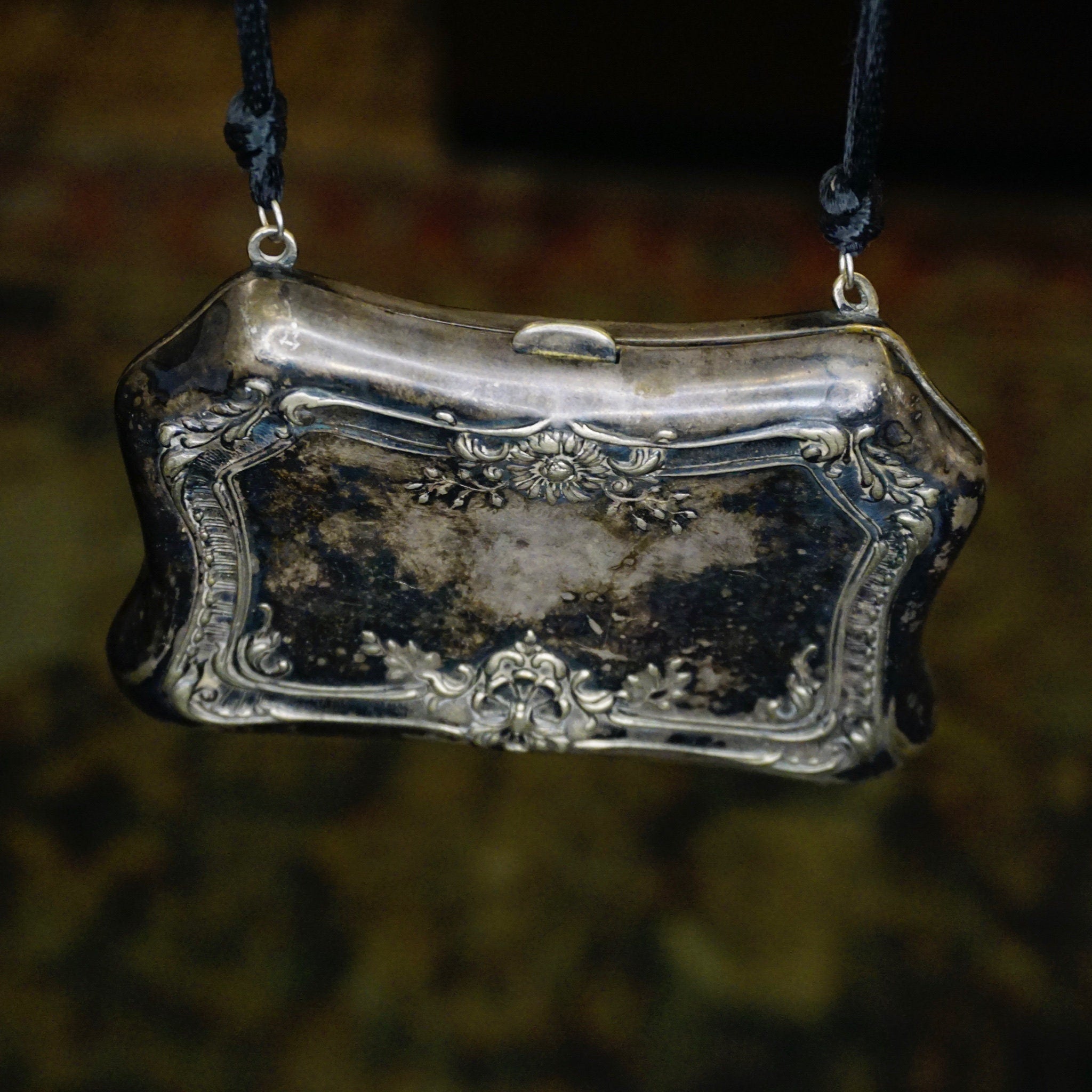 Vintage German Sterling Silver Coin Purse, Art Nouveau Silver Dance Purse, Small Sterling Silver Purse With Embossed Floral Details, 925