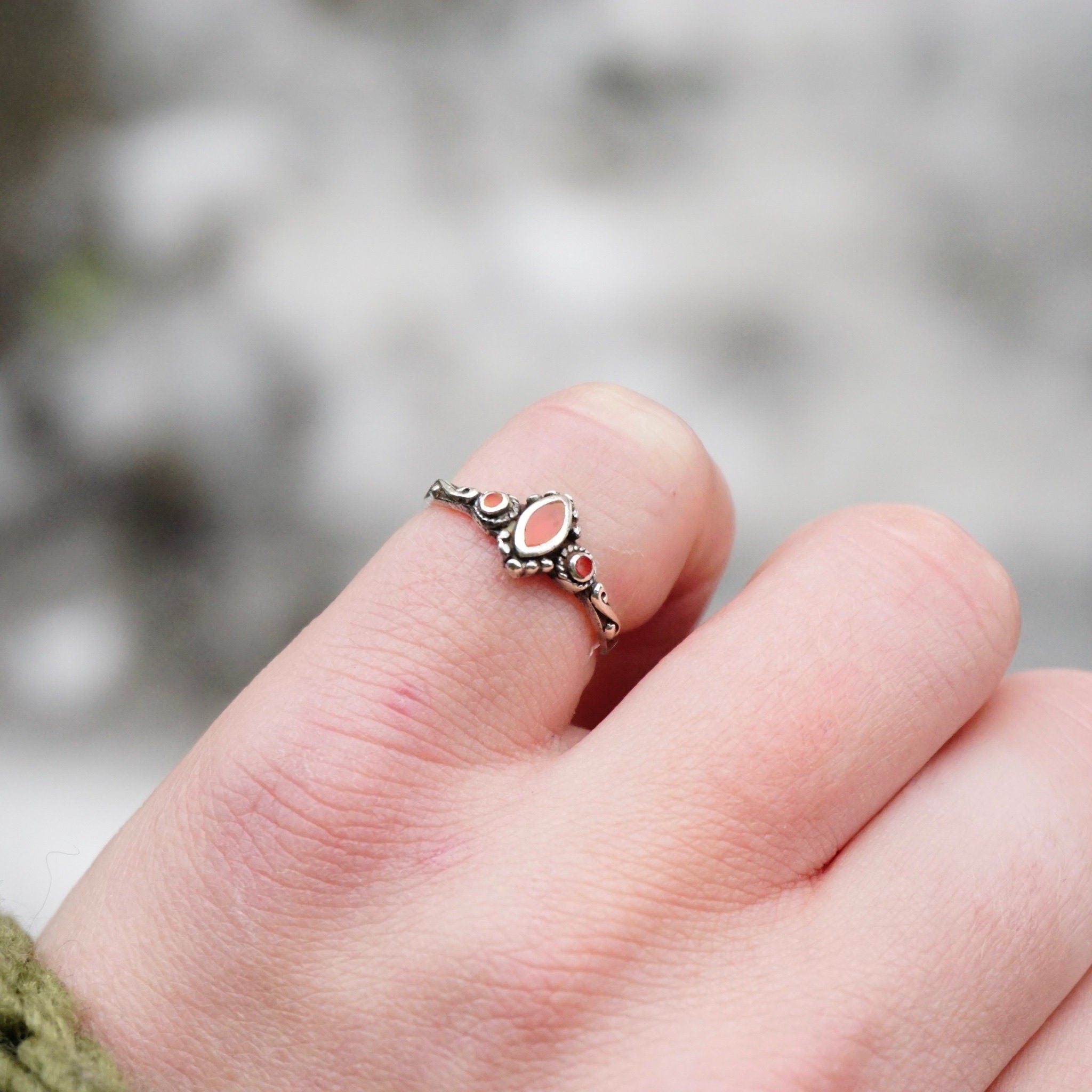 Glass, Petite Silver Ring With Swirl Details, Thin Sterling Ring With Red Accent Stones, 925