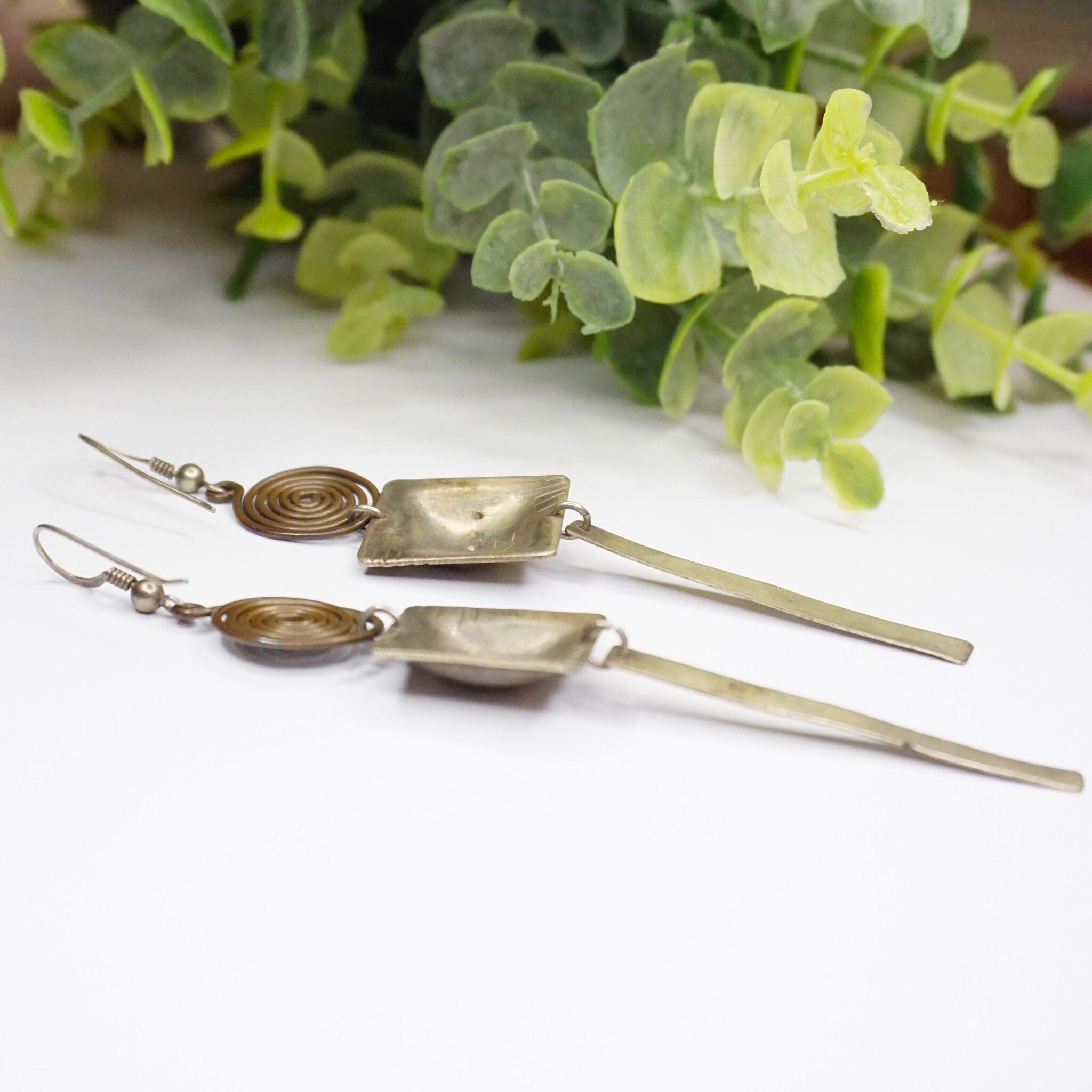 Vintage Silver Dangle Earrings, Abstract Silver Earrings With Swirl Design, Long Silver Earrings With Hammered Details, Statement Jewelry