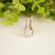Vintage Sterling Silver 3-Stone Ring, Princess Cut Purple Glass With Flanking Triangle Cut Glass, Square Silver Trellis Ring, 925 Jewelry