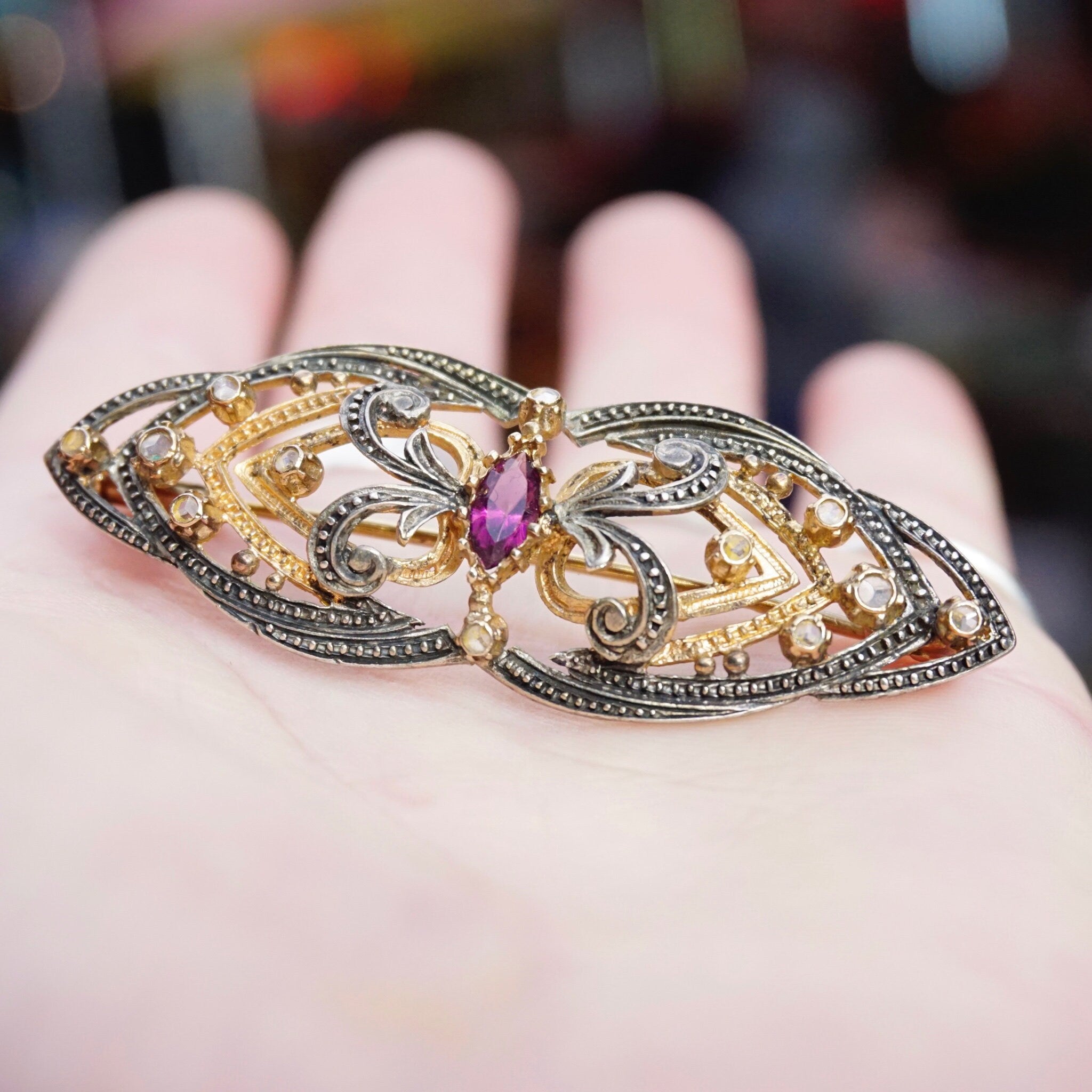 Vintage Two-Tone Silver Filigree Brooch, Art Deco Pin With Purple Stone And Gold Details, Embellished Silver And Gold Brooch, 925 Jewelry