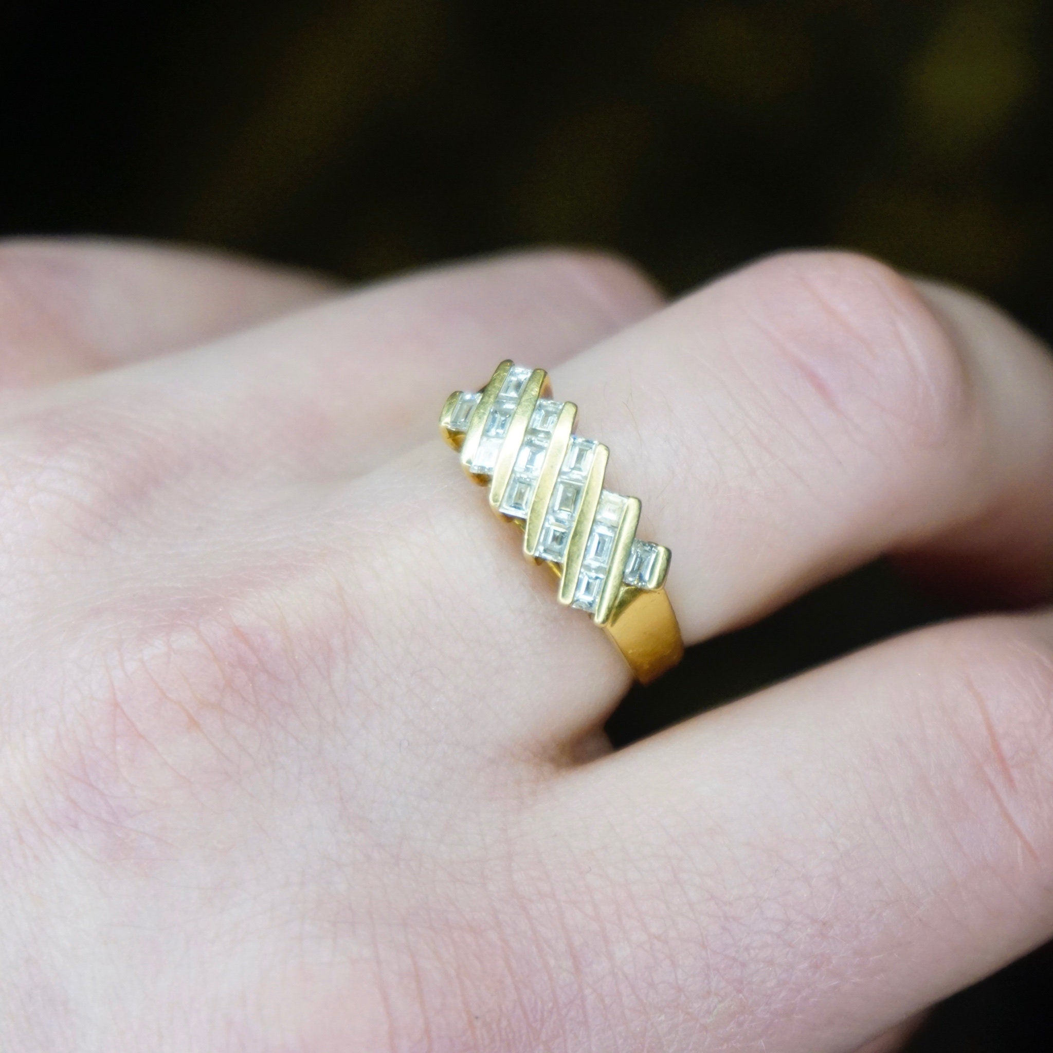 Vintage 18K Gold Ring With Baguette Diamonds, Beautiful Gold Ring With Inlaid Diamonds, Gold Ring With 14 Baguette Cut Diamonds, 750 Jewelry
